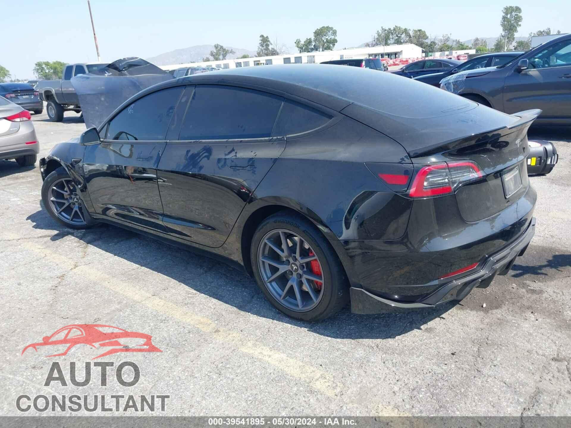 TESLA MODEL 3 2023 - 5YJ3E1EA0PF638573