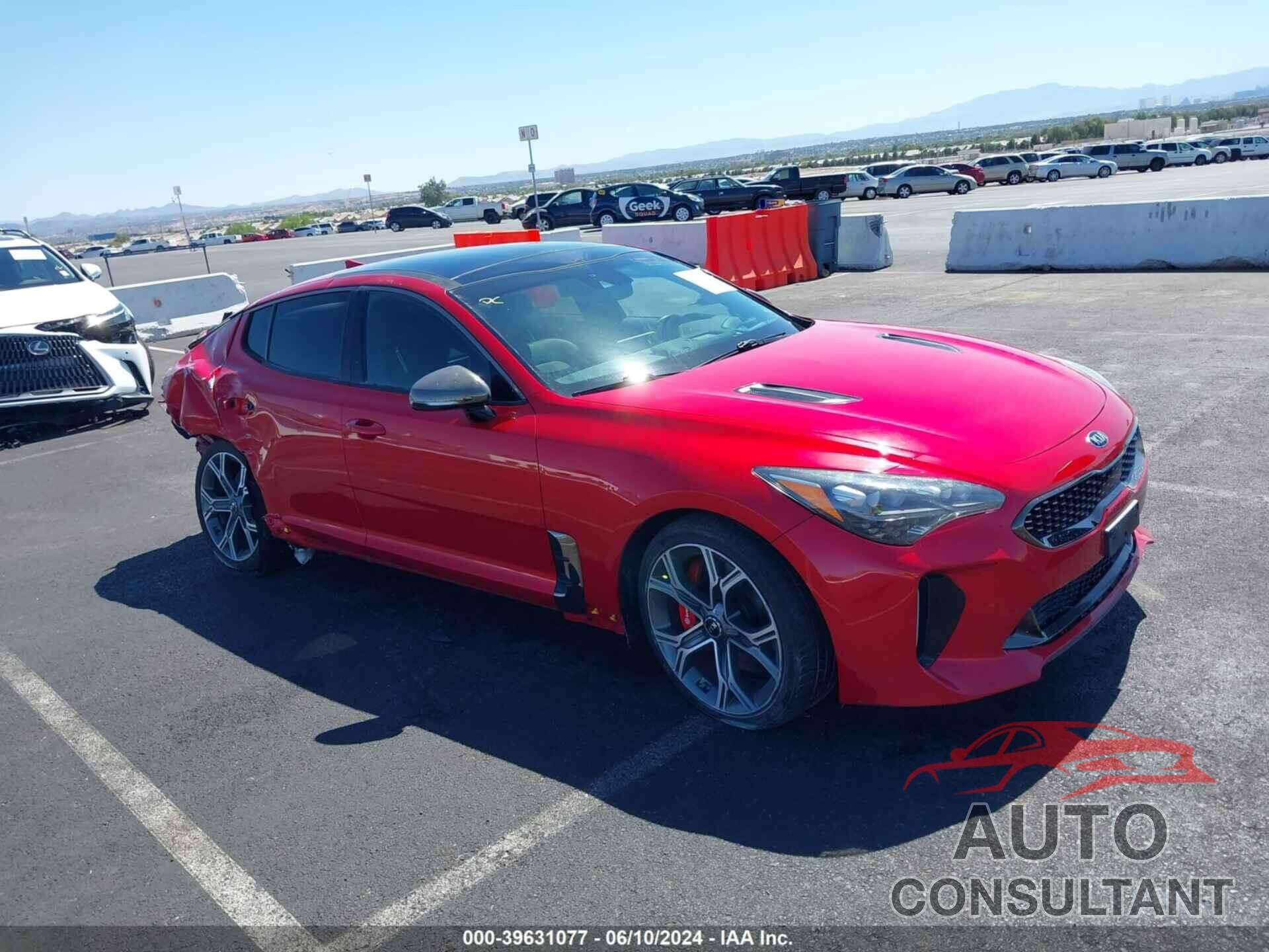 KIA STINGER 2018 - KNAE55LC6J6019383