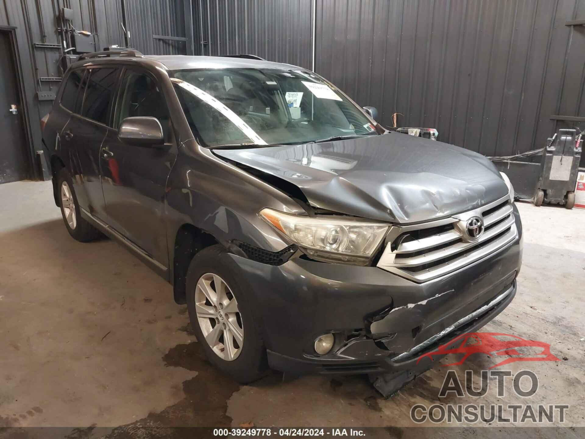TOYOTA HIGHLANDER 2012 - 5TDBK3EH7CS142267