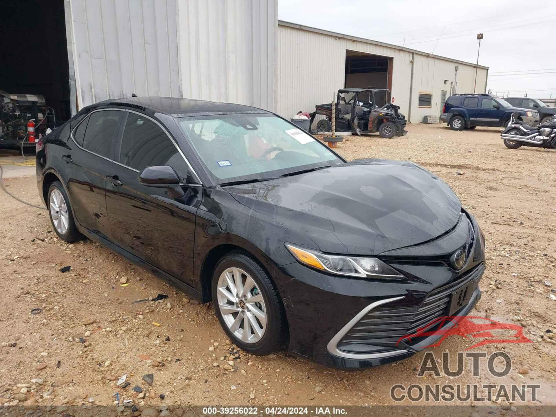 TOYOTA CAMRY 2023 - 4T1C11AK7PU774941