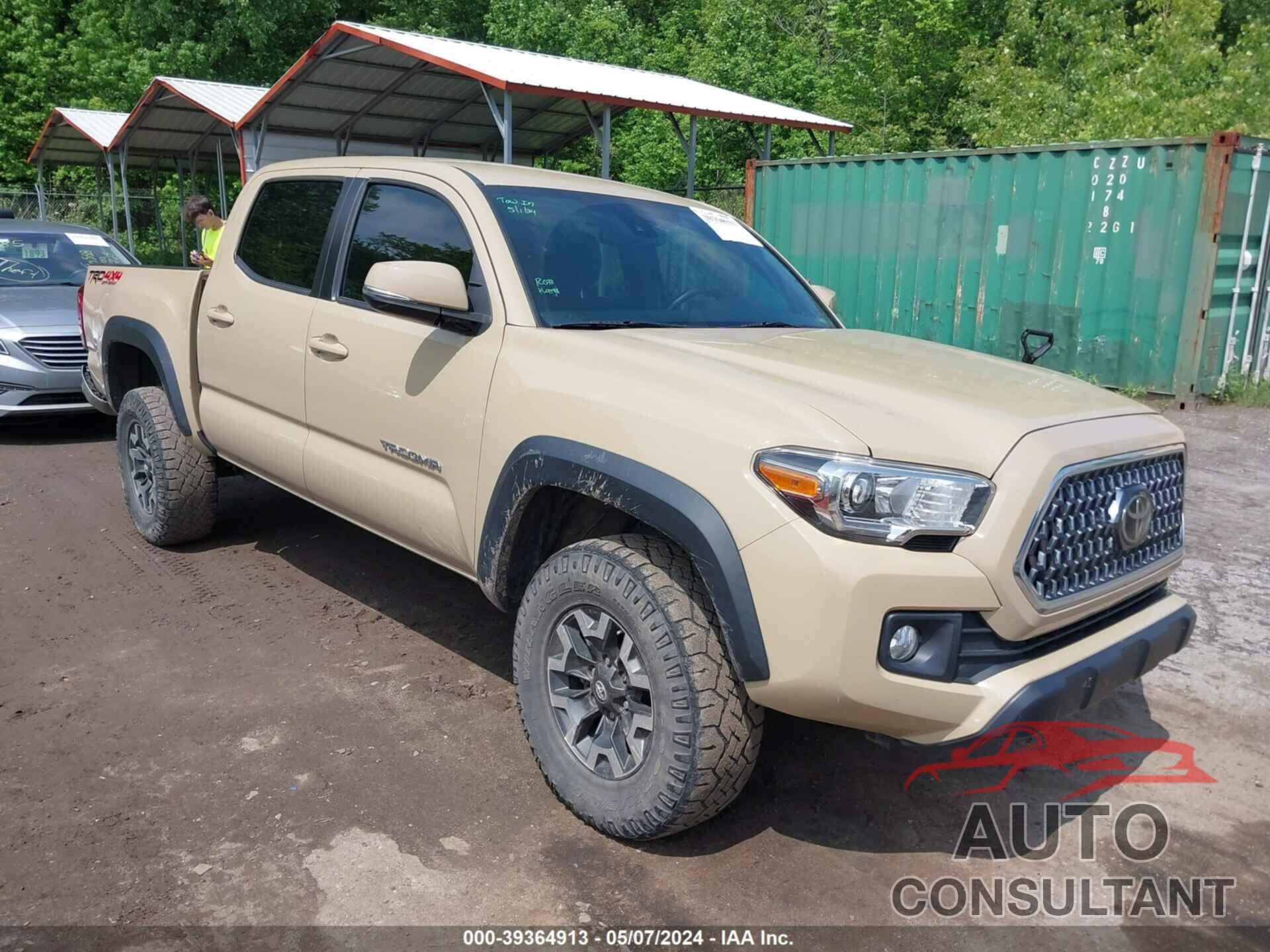 TOYOTA TACOMA 2019 - 5TFCZ5AN7KX198824