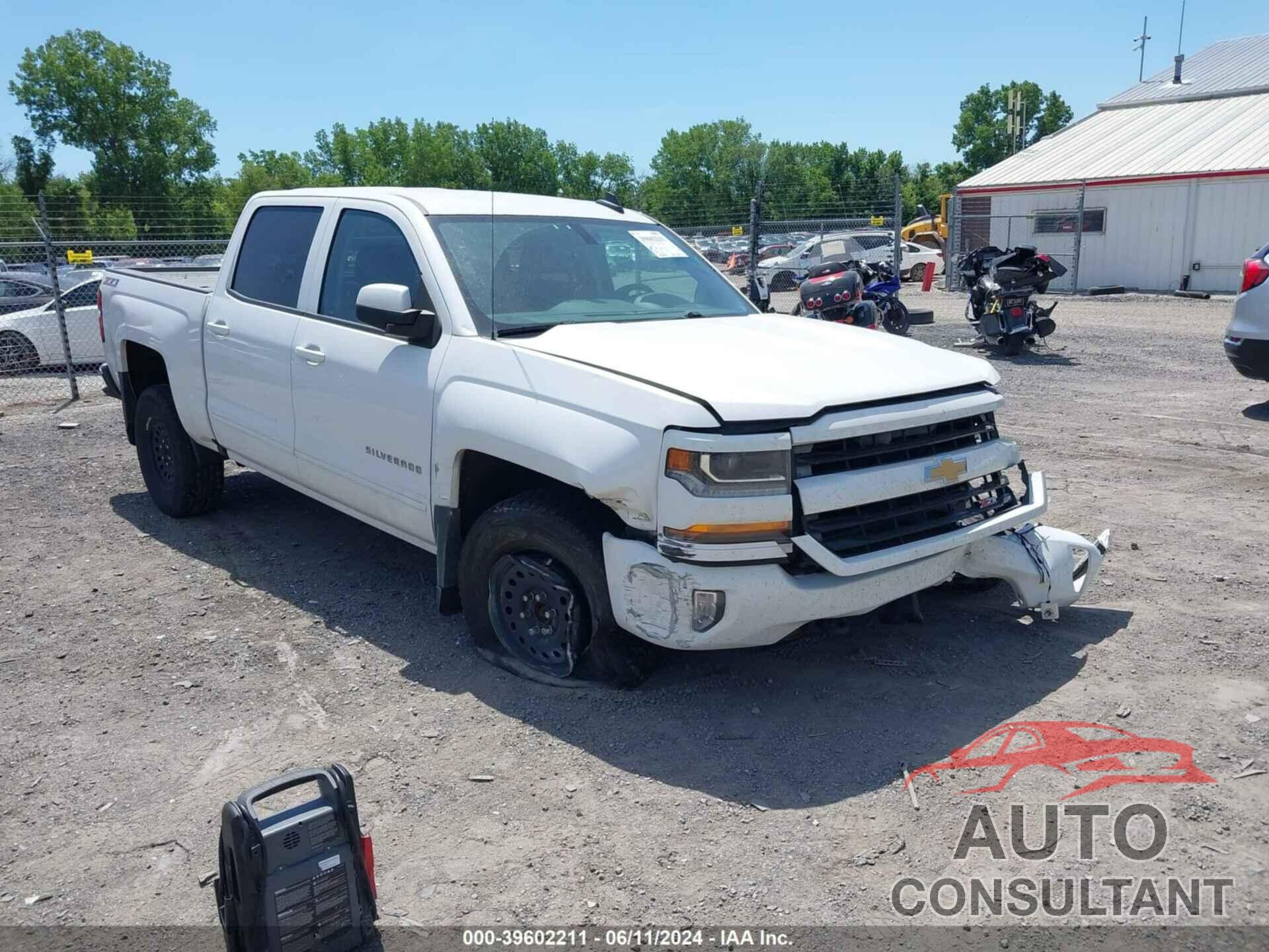 CHEVROLET SILVERADO 1500 2017 - 3GCUKREC4HG105022
