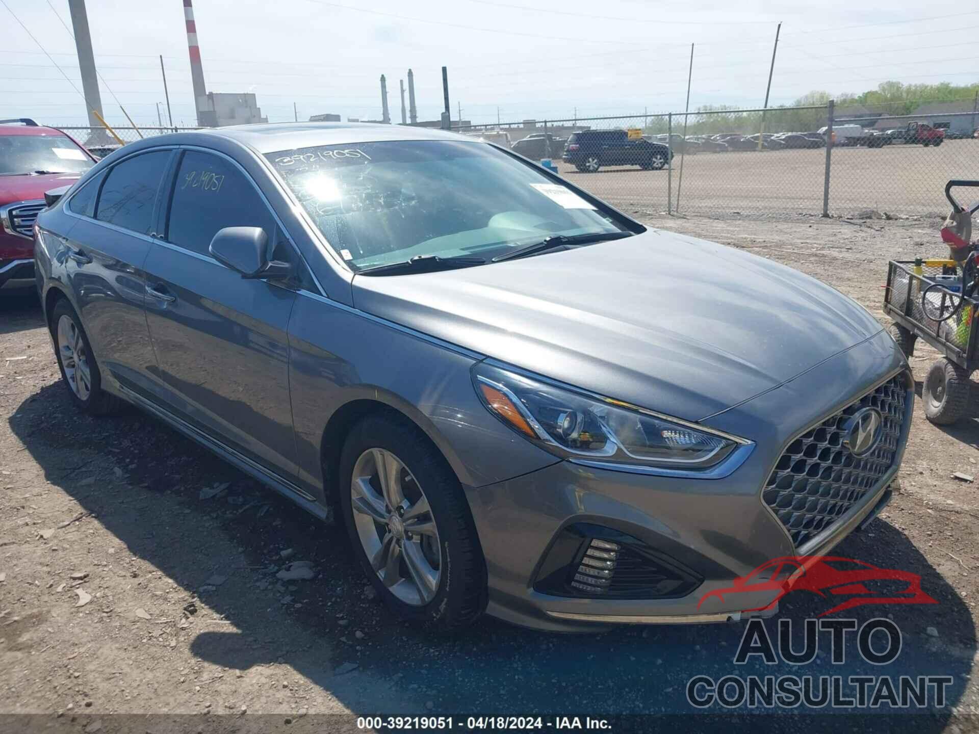 HYUNDAI SONATA 2018 - 5NPE34AF9JH618414