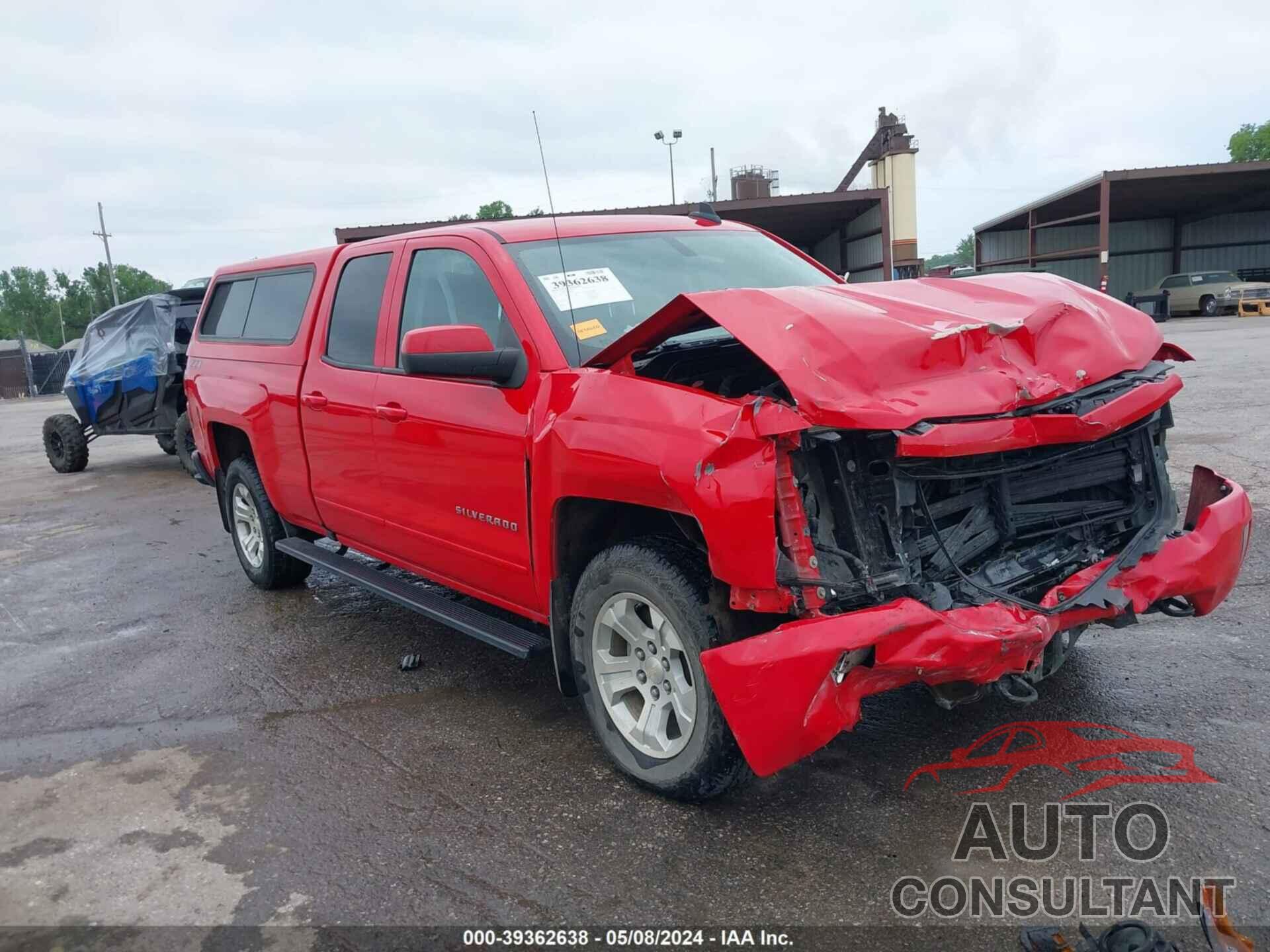 CHEVROLET SILVERADO 1500 2018 - 1GCVKREC4JZ177901