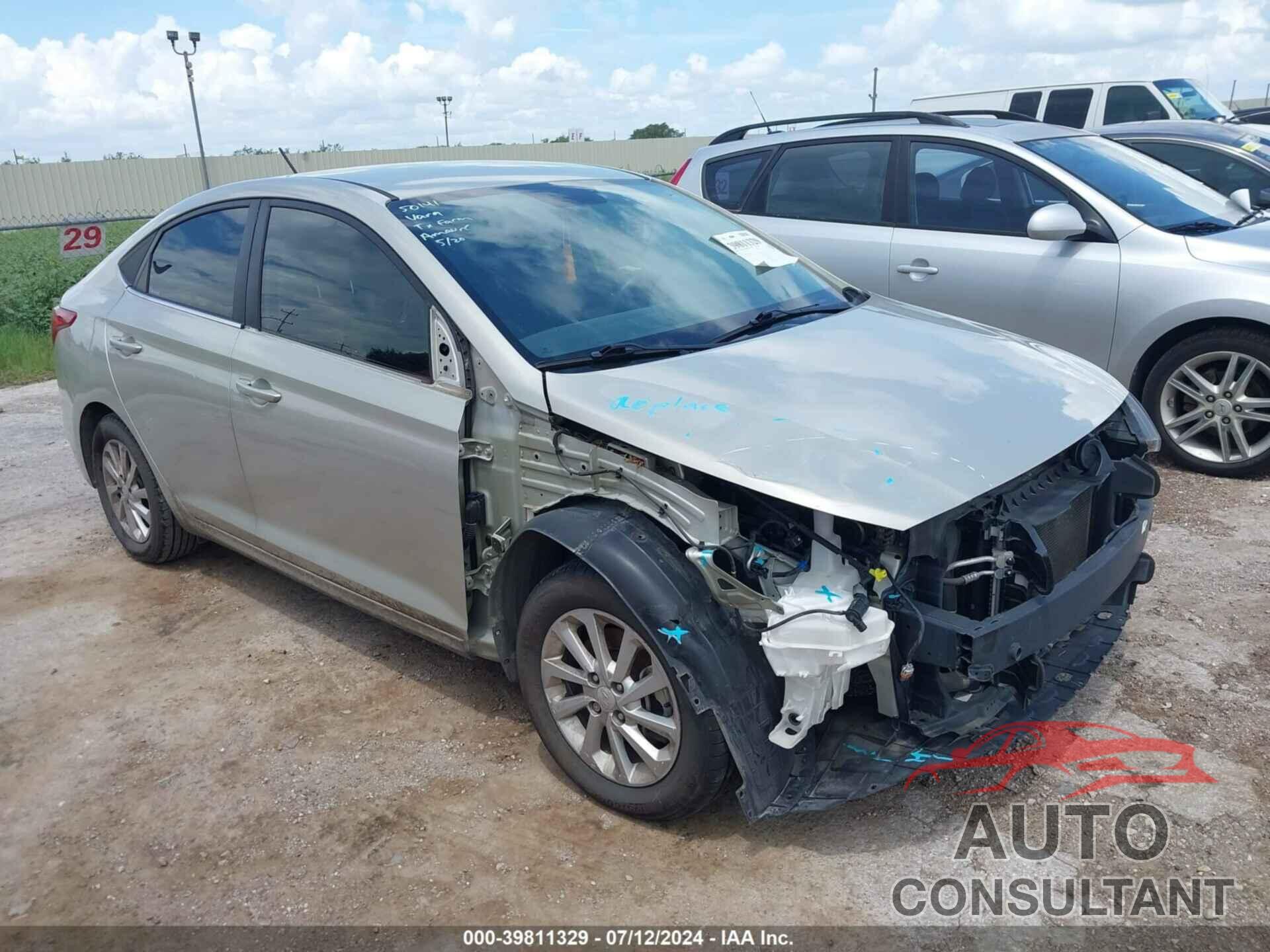 HYUNDAI ACCENT 2019 - 3KPC24A3XKE069523