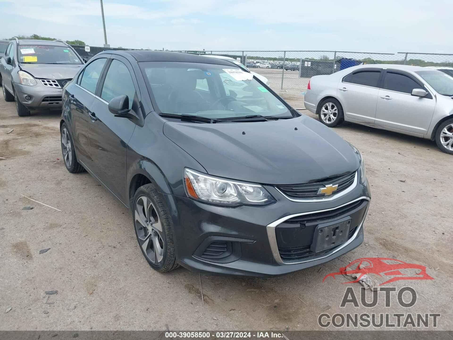 CHEVROLET SONIC 2017 - 1G1JF5SB9H4133738