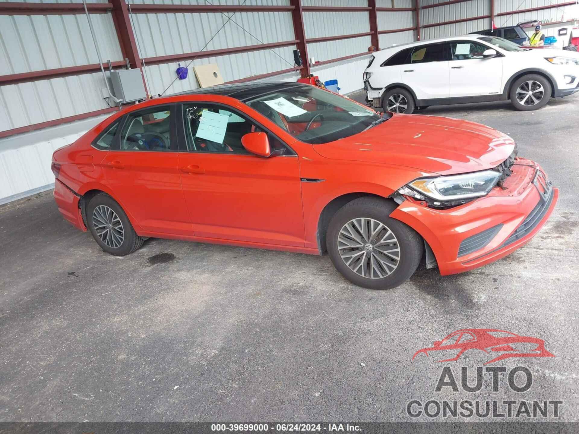 VOLKSWAGEN JETTA 2019 - 3VWE57BU0KM070627