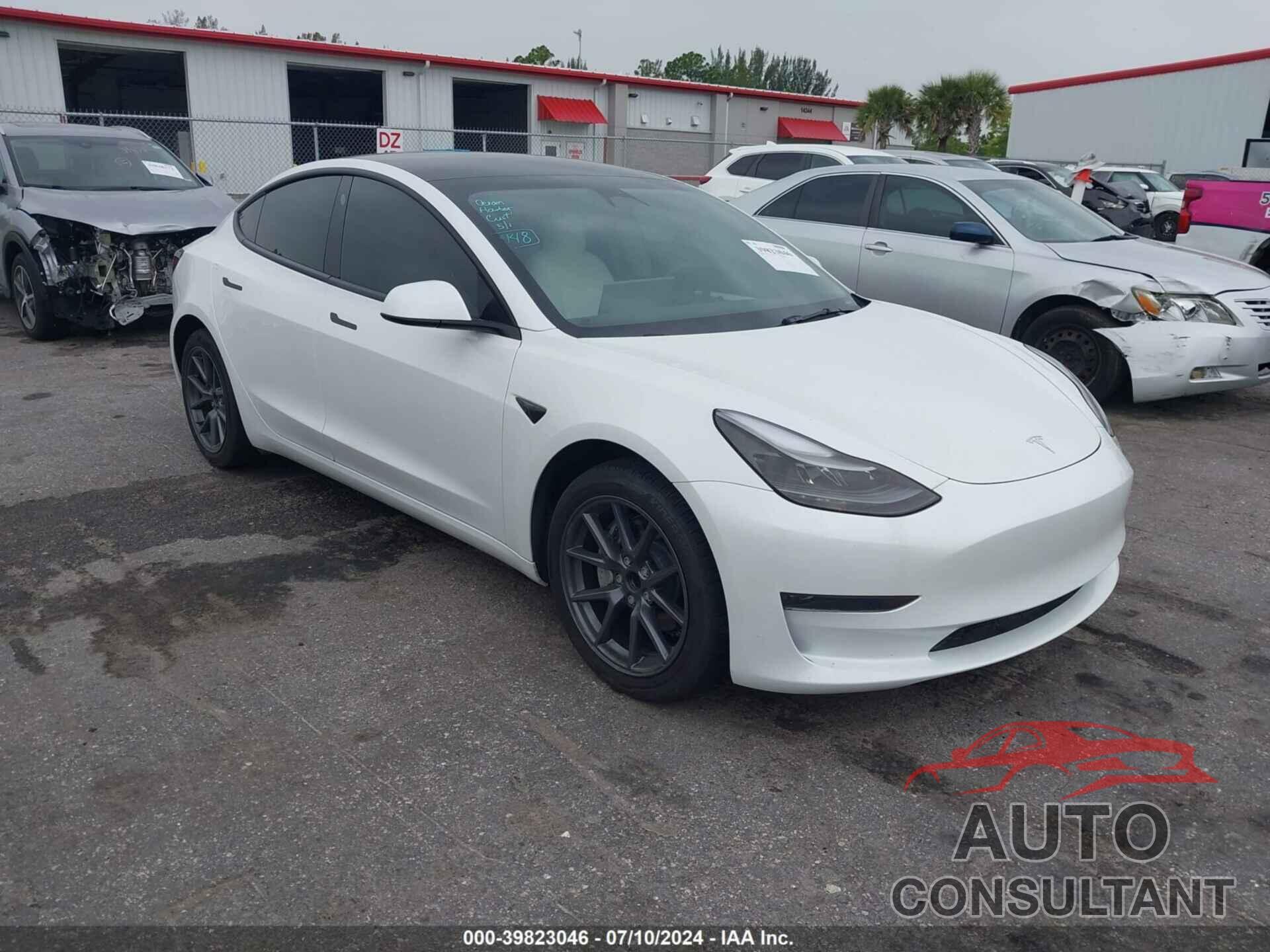 TESLA MODEL 3 2023 - 5YJ3E1EA5PF552868