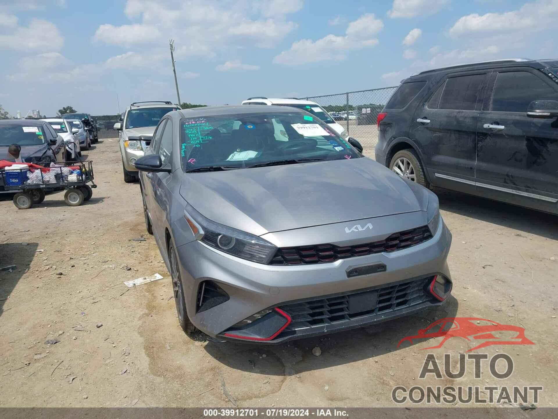 KIA FORTE 2023 - 3KPF54AD4PE579600