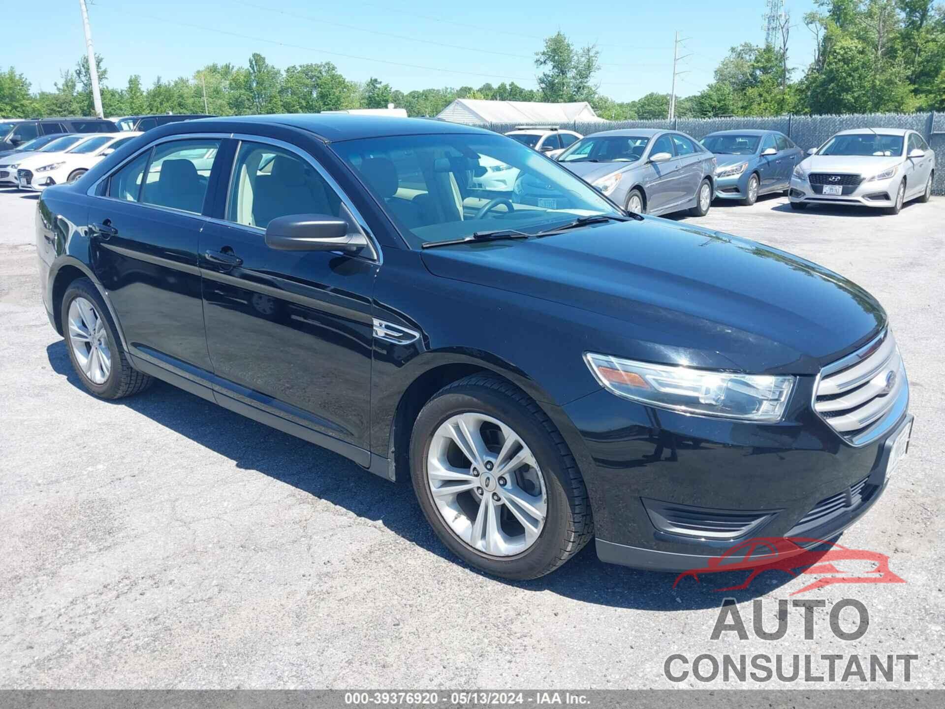 FORD TAURUS 2017 - 1FAHP2D84HG130334