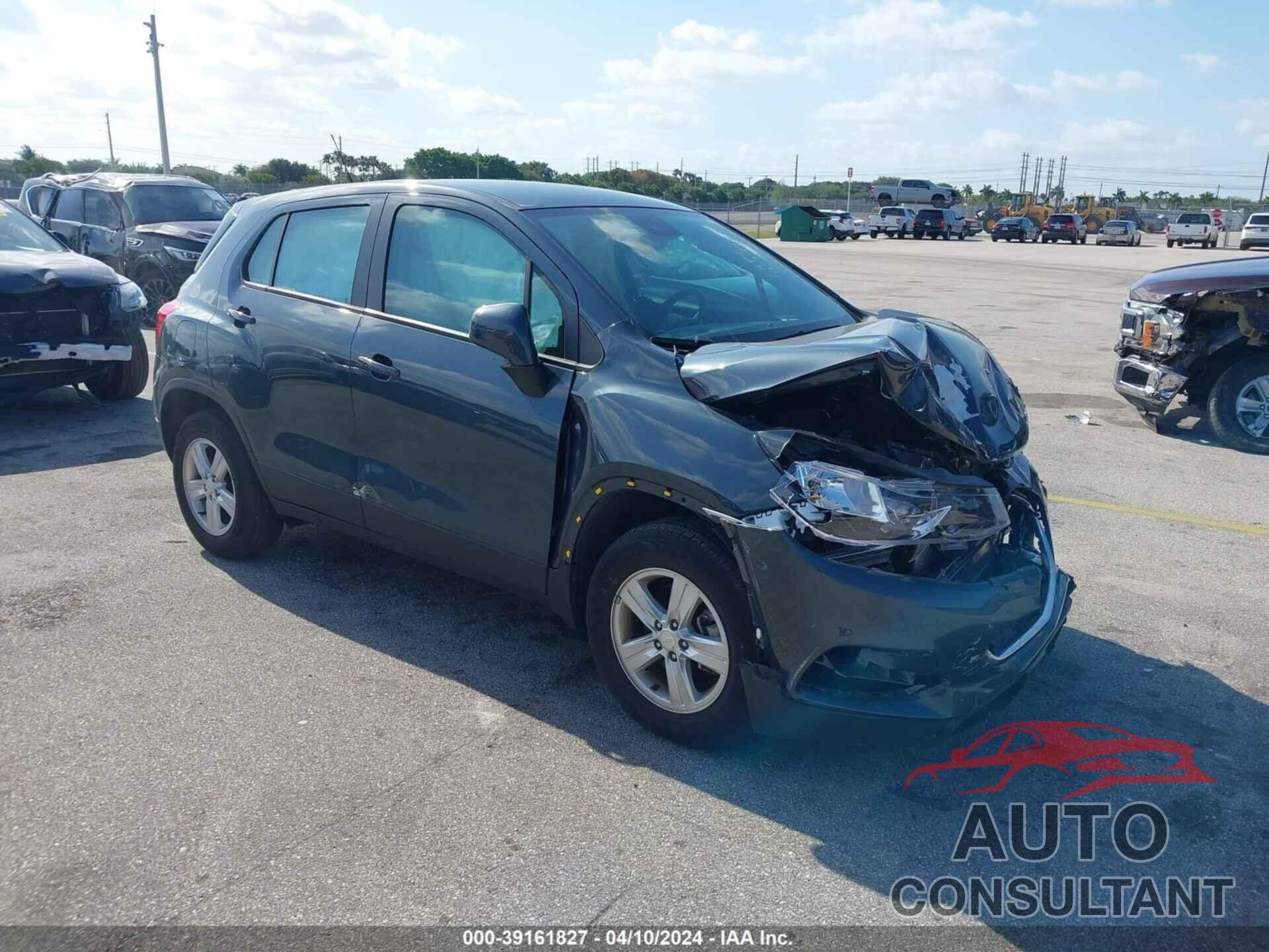 CHEVROLET TRAX 2021 - KL7CJNSM3MB375606