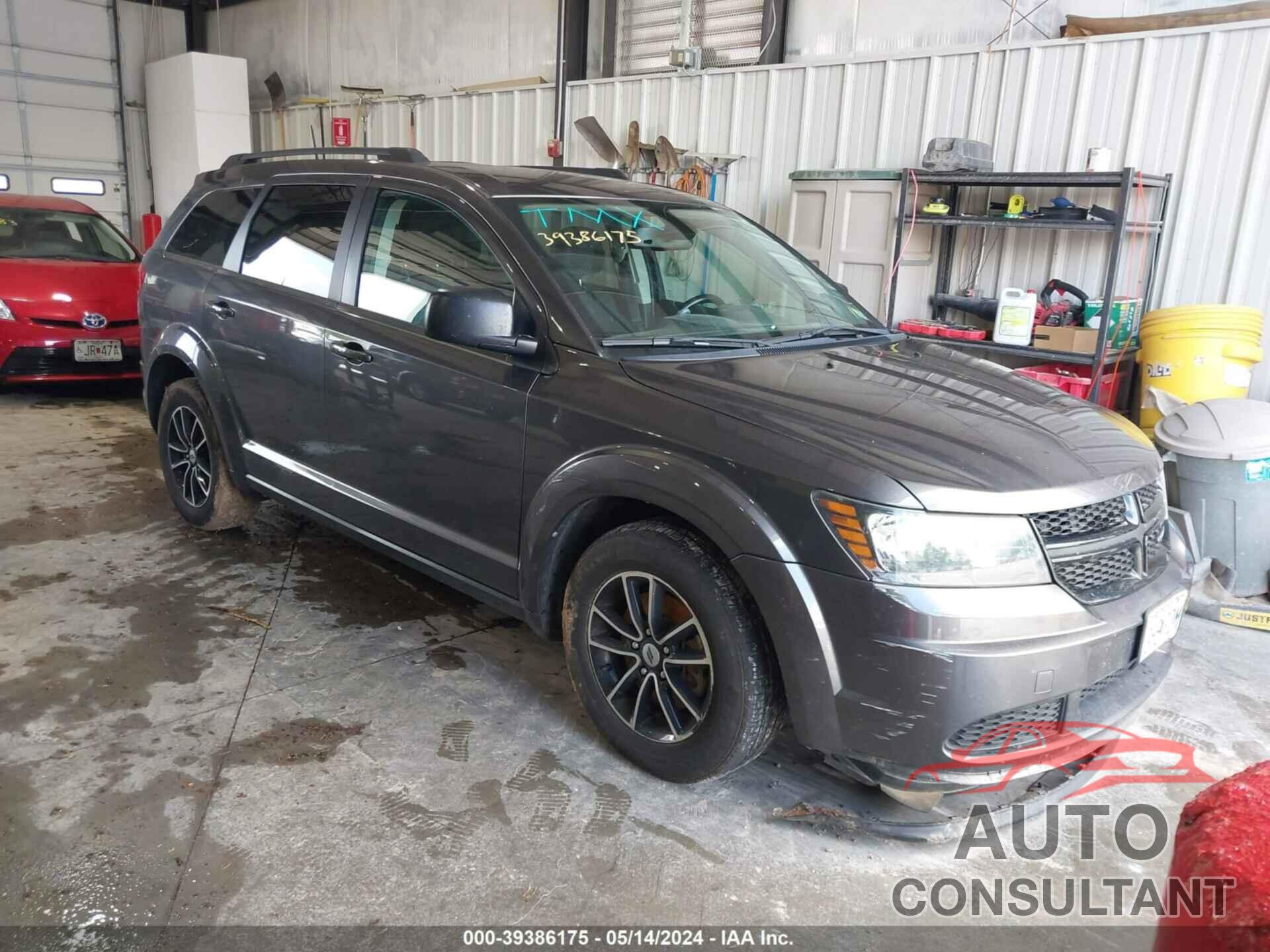 DODGE JOURNEY 2018 - 3C4PDCAB4JT497384