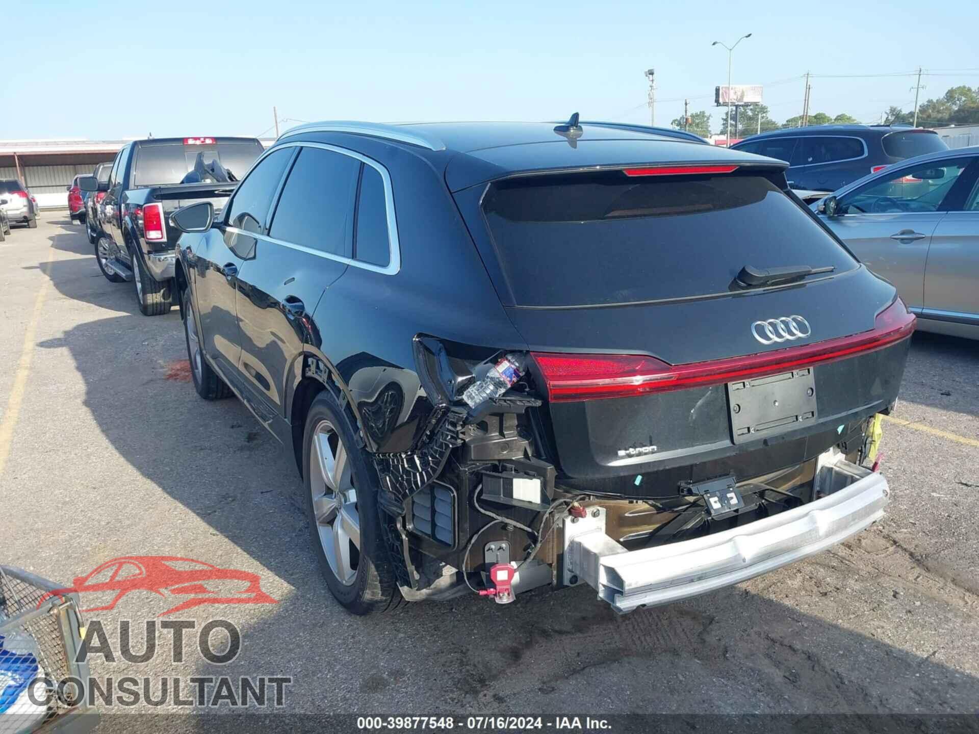 AUDI E-TRON 2019 - WA1LABGE7KB017550