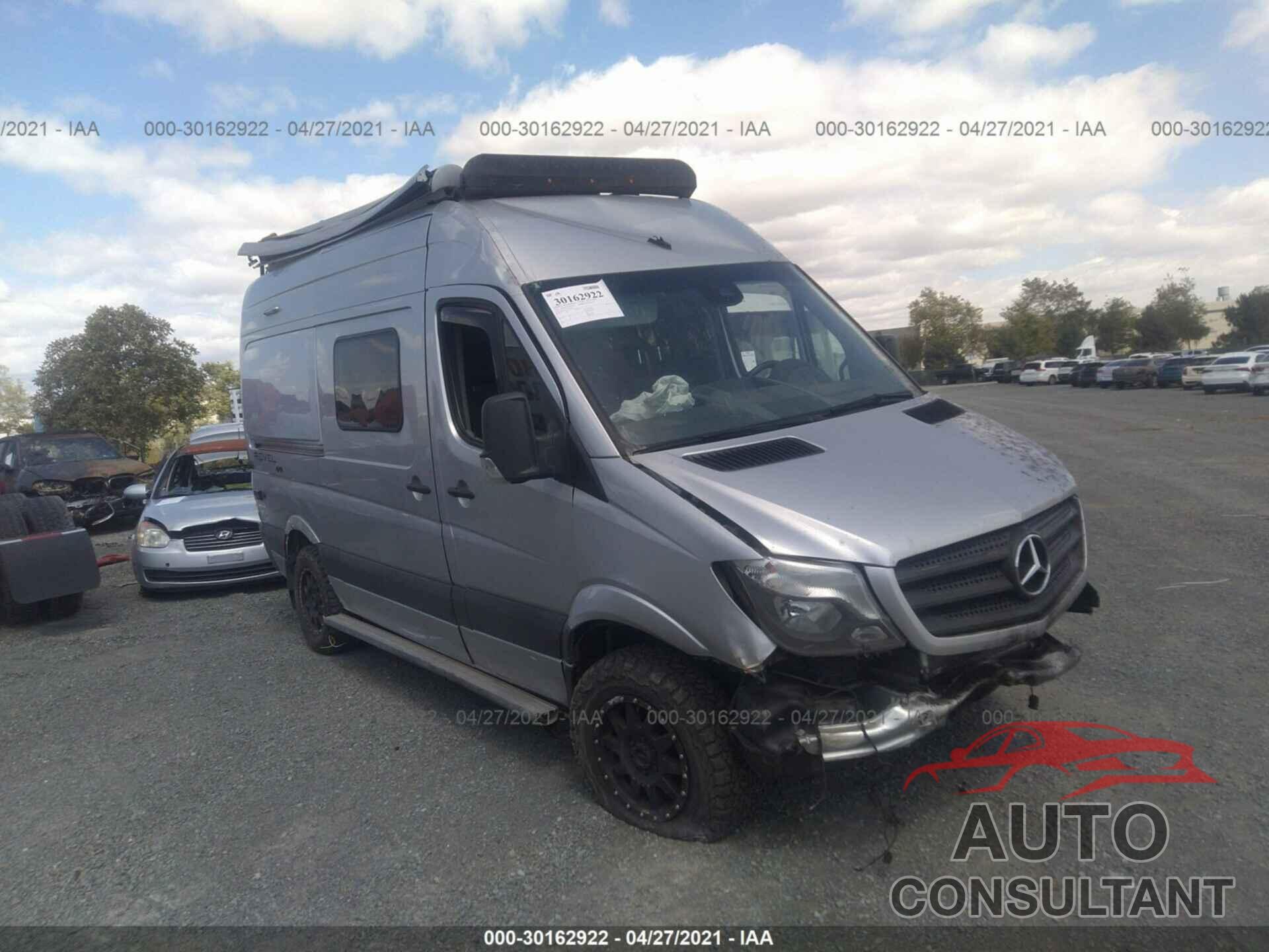 MERCEDES-BENZ SPRINTER CARGO VAN 2018 - WD3FE7CD0JP638612