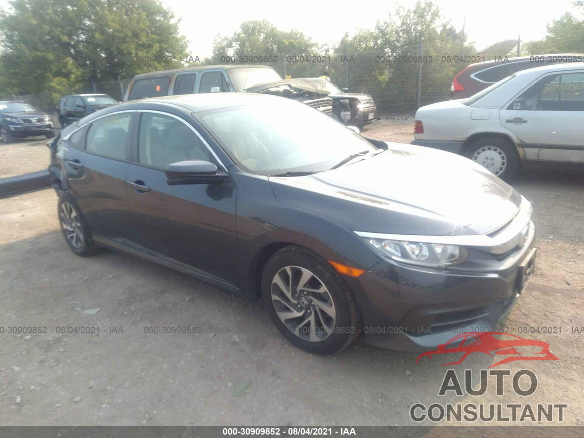 HONDA CIVIC SEDAN 2018 - 19XFC2F78JE024900