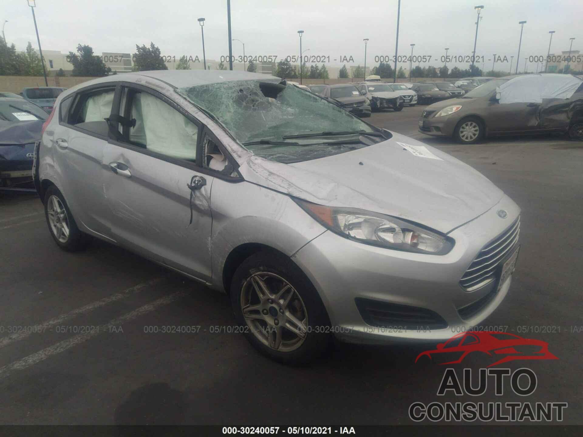 FORD FIESTA 2018 - 3FADP4EJ7JM127841