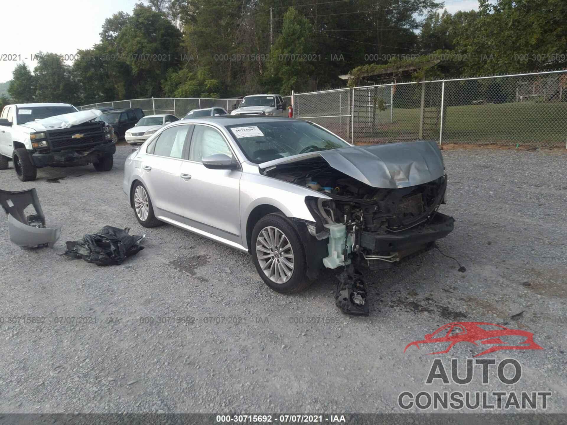 VOLKSWAGEN PASSAT 2016 - 1VWBT7A35GC009249