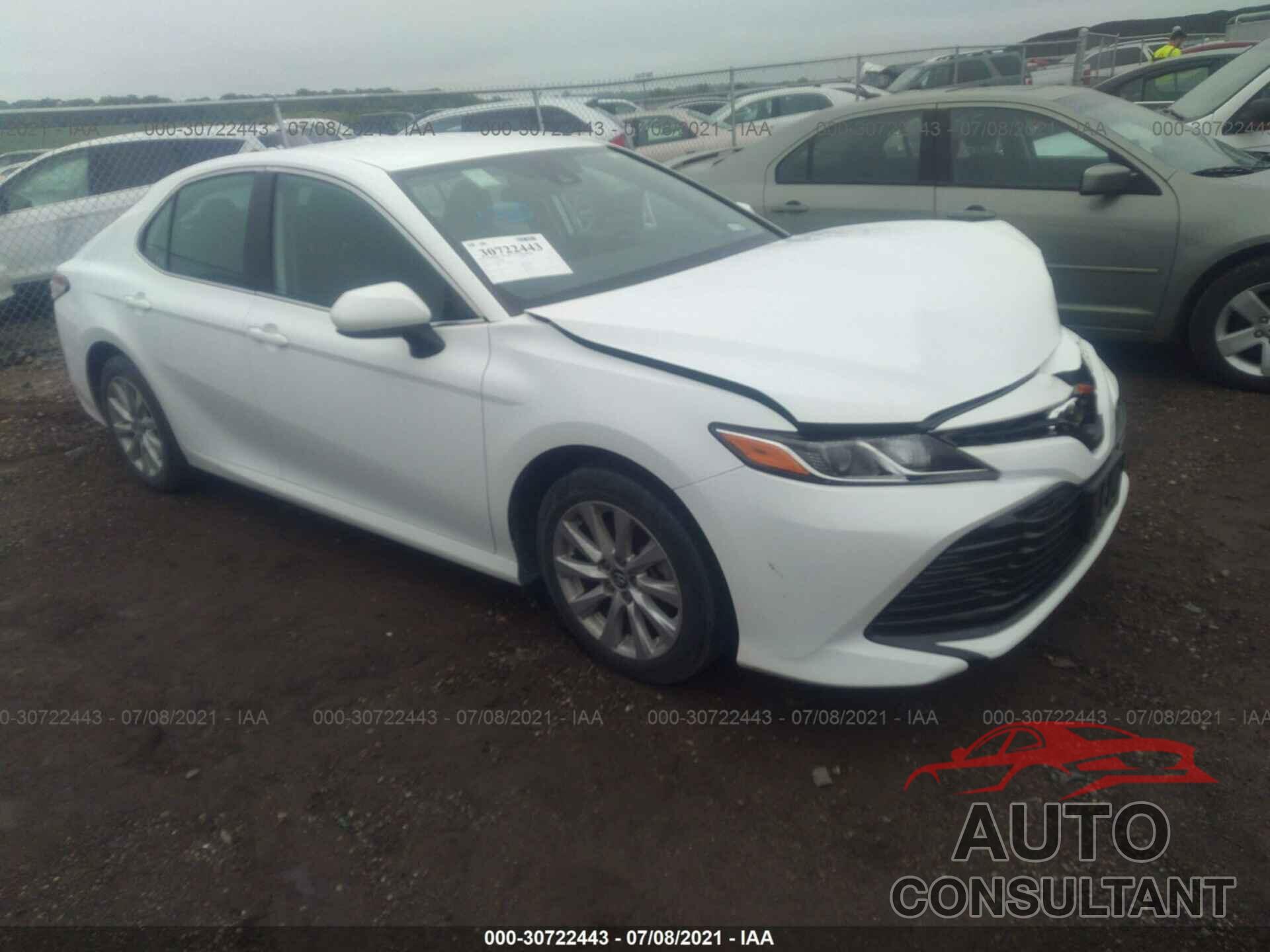 TOYOTA CAMRY 2020 - 4T1C11AK9LU345021