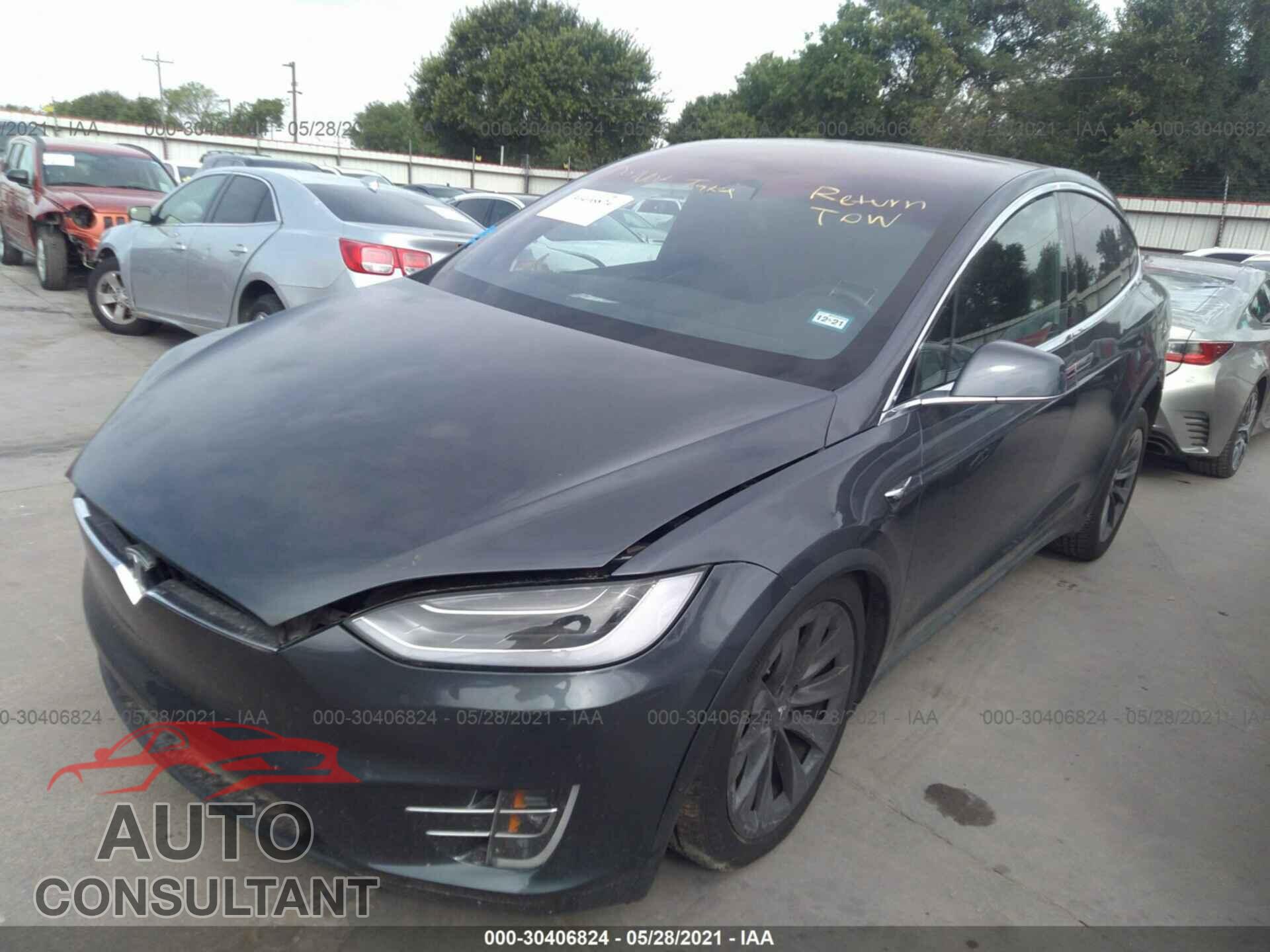 TESLA MODEL X 2018 - 5YJXCBE26JF135370