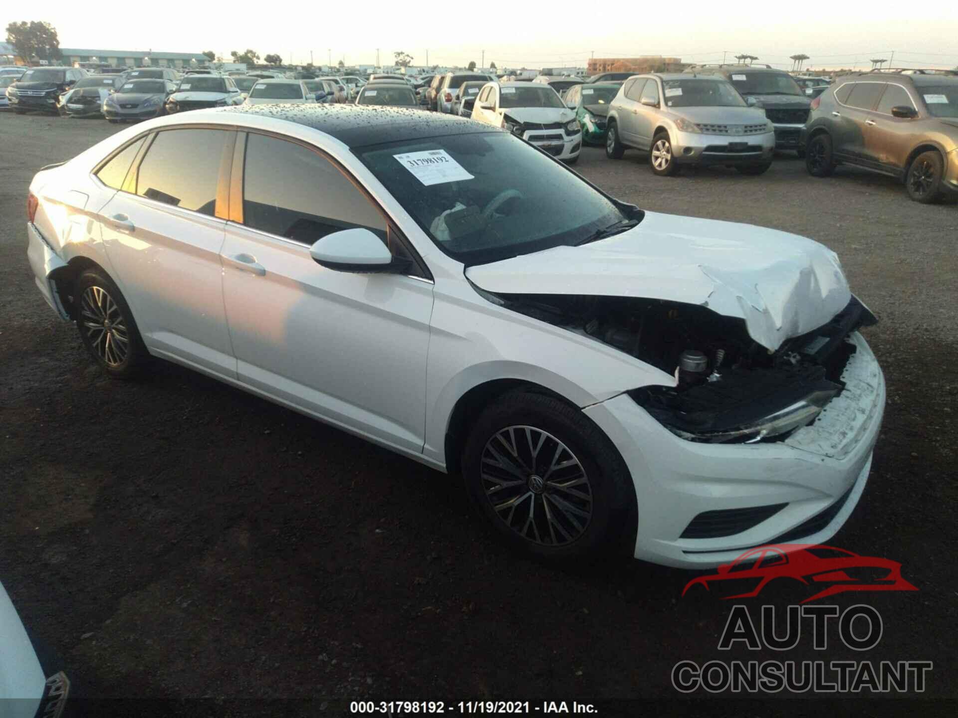 VOLKSWAGEN JETTA 2019 - 3VWC57BUXKM059237