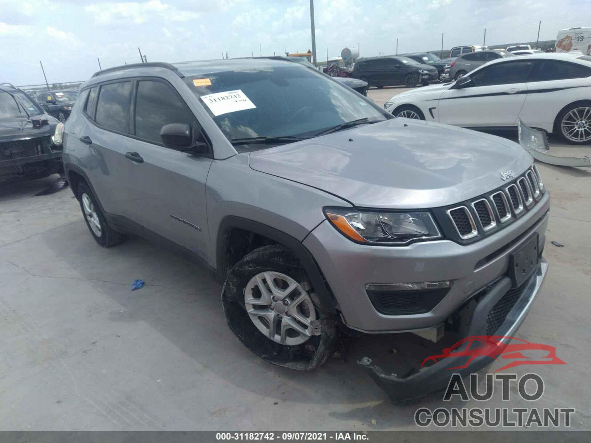 JEEP COMPASS 2018 - 3C4NJCAB7JT133475