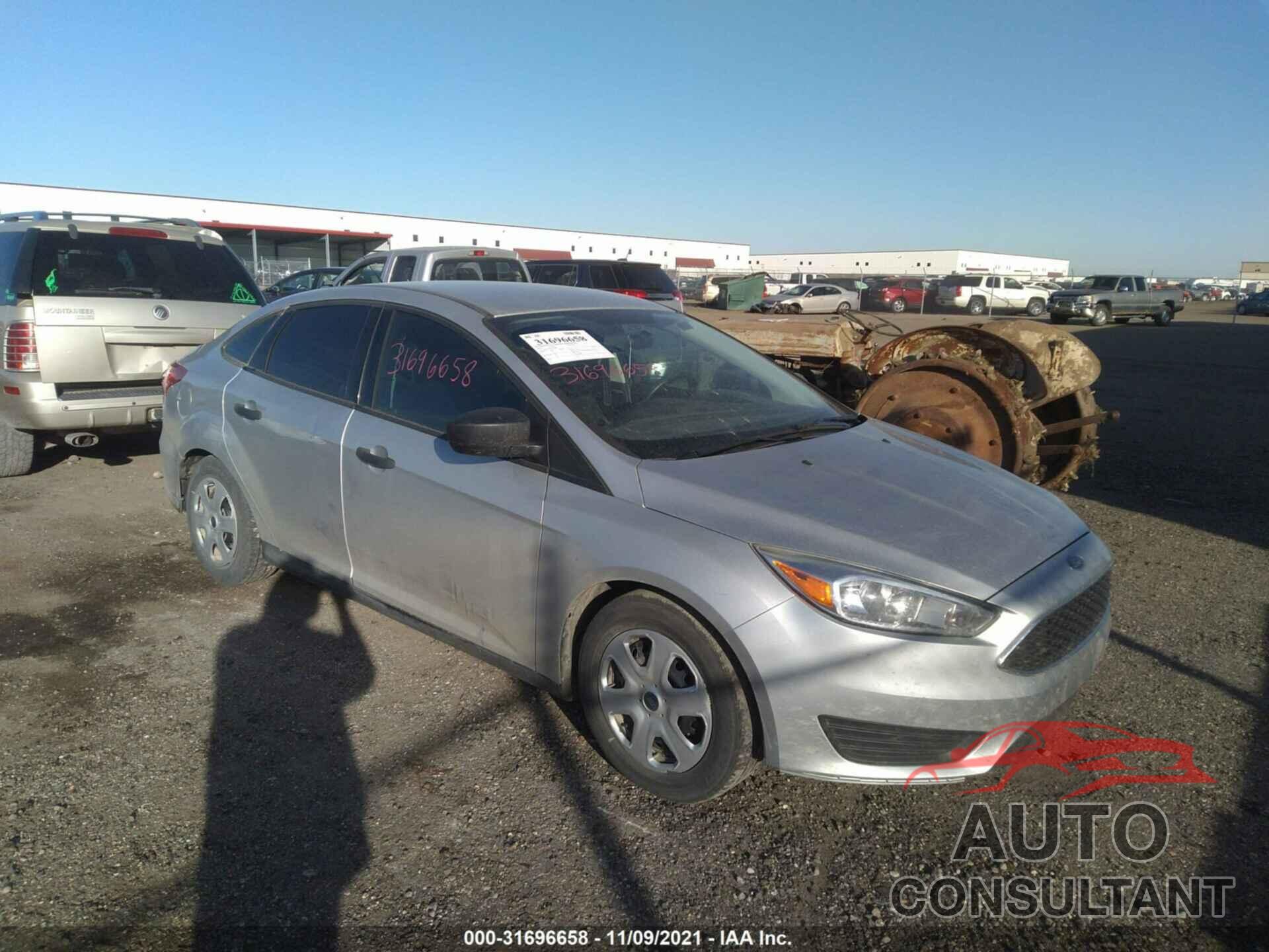 FORD FOCUS 2016 - 1FADP3E28GL209087