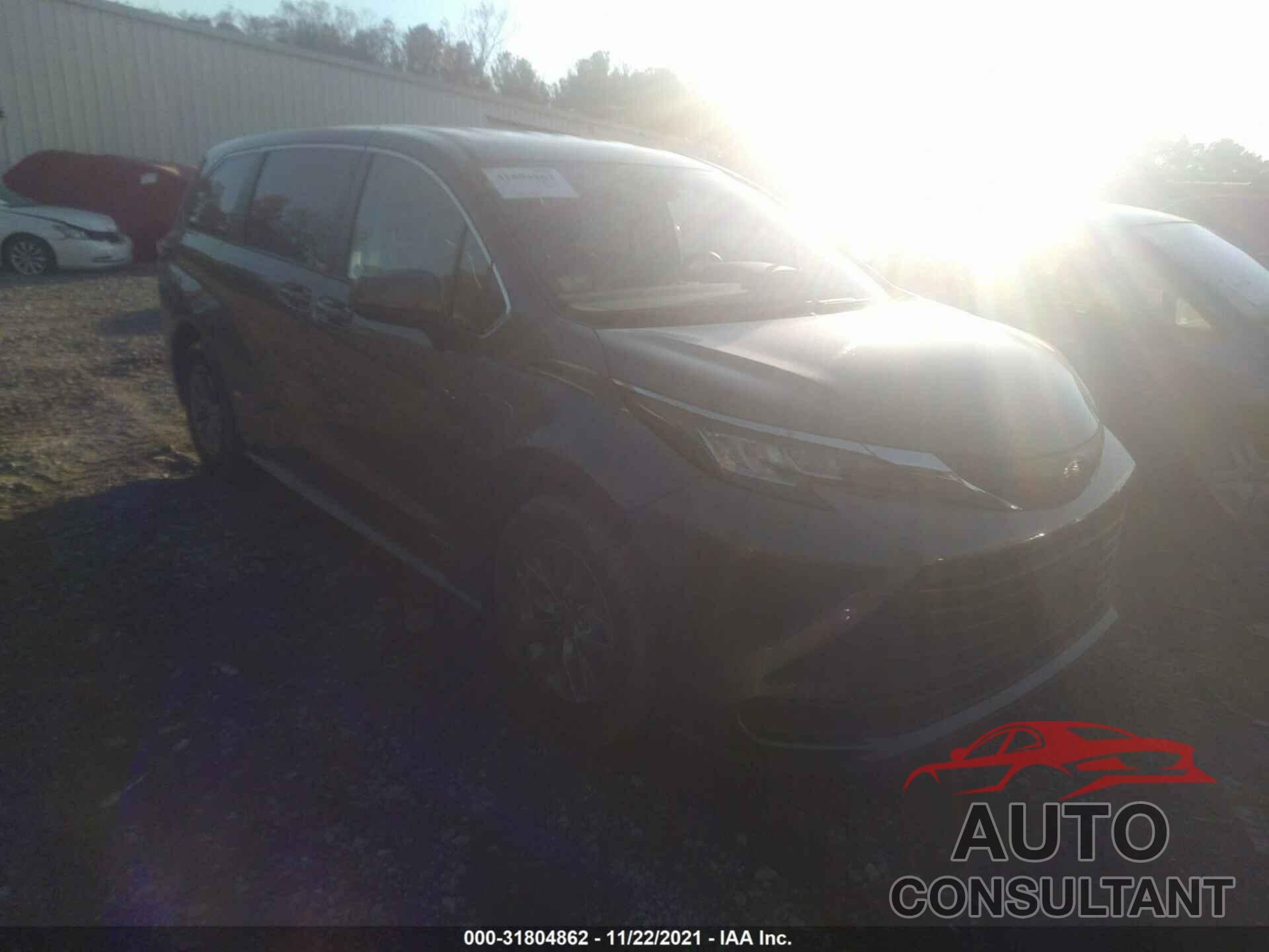 TOYOTA SIENNA 2021 - 5TDKRKEC1MS044556