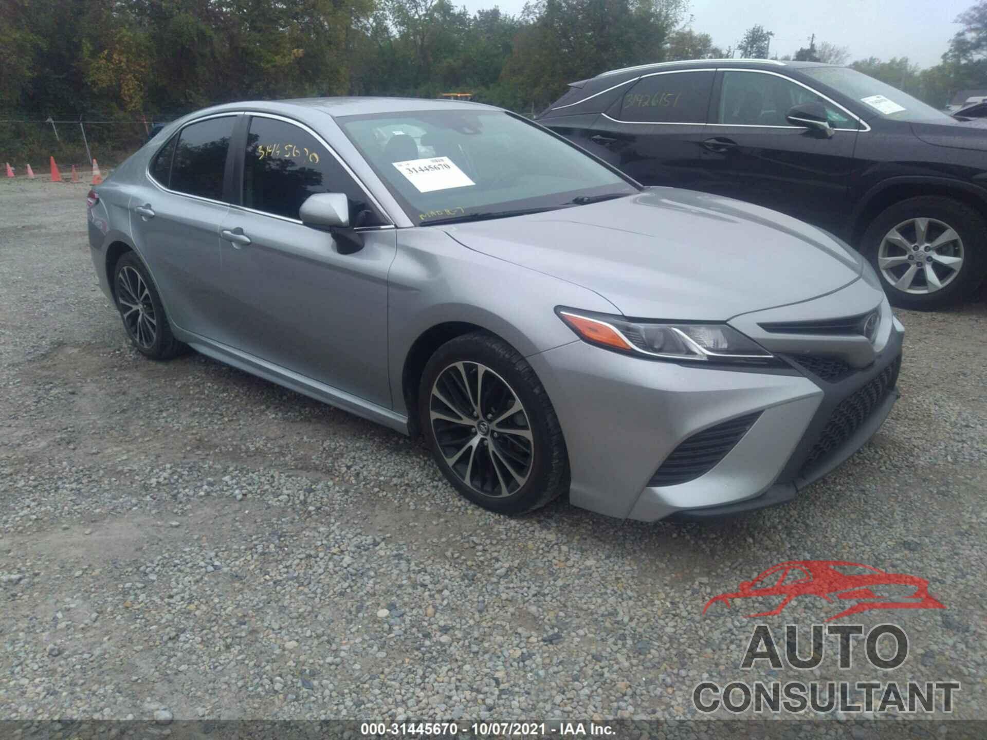 TOYOTA CAMRY 2019 - 4T1B11HK3KU204834