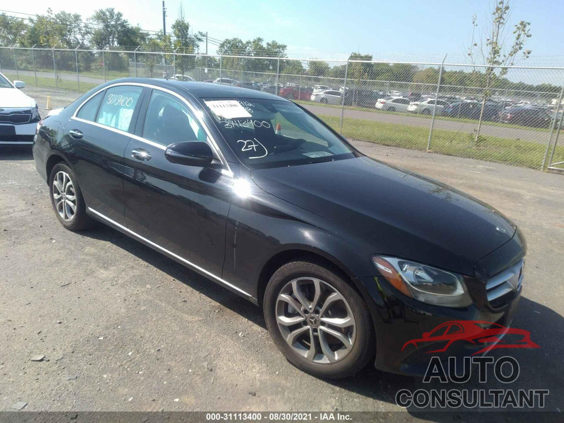 MERCEDES-BENZ C-CLASS 2018 - 55SWF4KB6JU252352