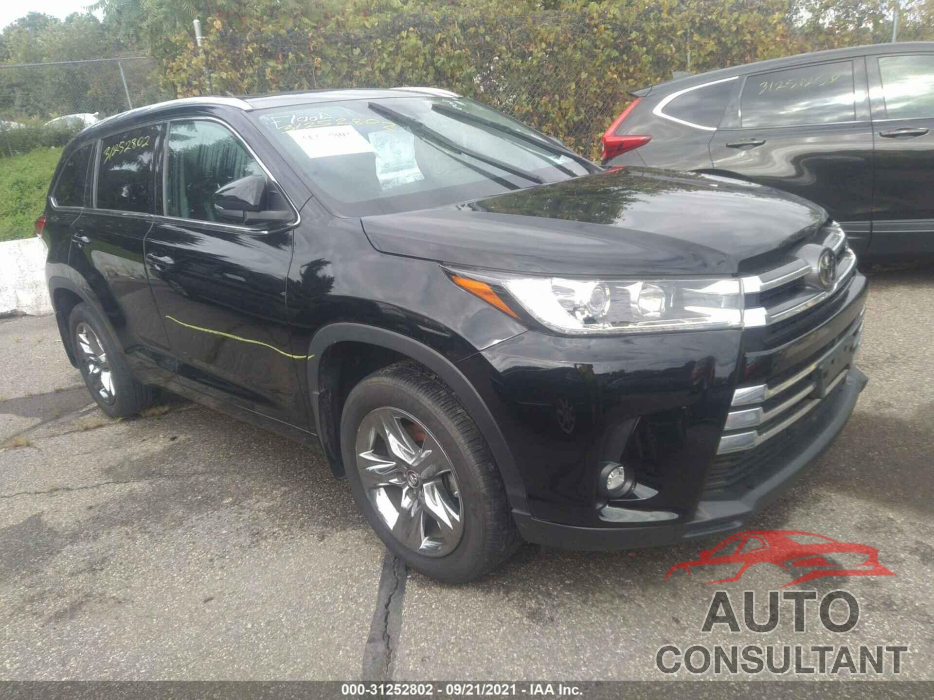 TOYOTA HIGHLANDER 2019 - 5TDDZRFH3KS916941