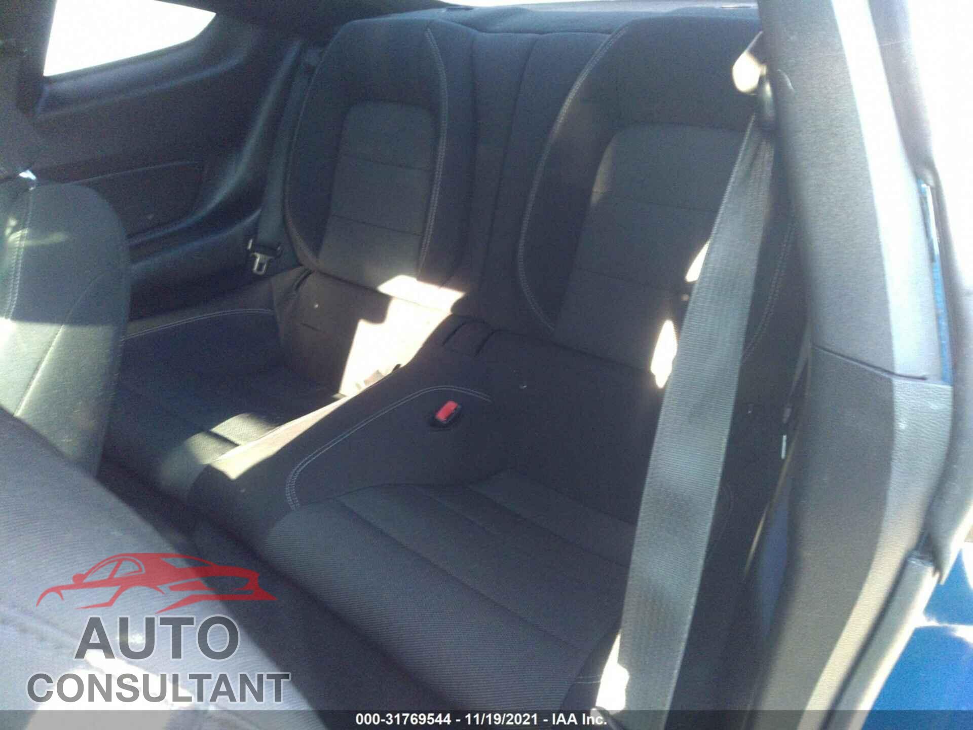 FORD MUSTANG 2017 - 1FA6P8AM2H5224879