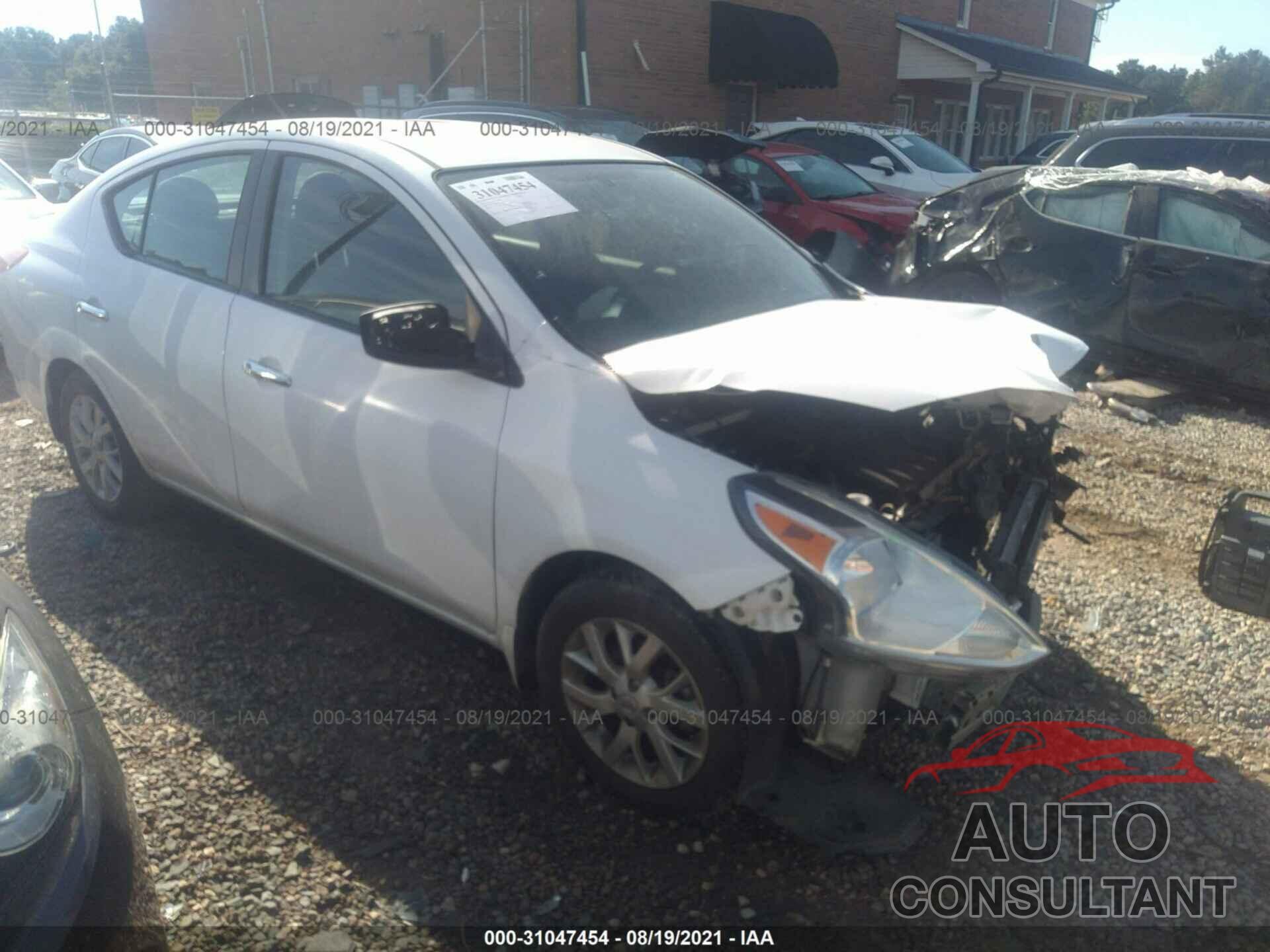 NISSAN VERSA 2016 - 3N1CN7AP3GL839028