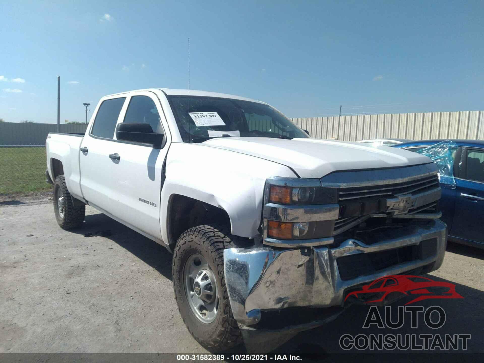 CHEVROLET SILVERADO 2500HD 2018 - 1GC1KUEG8JF174683