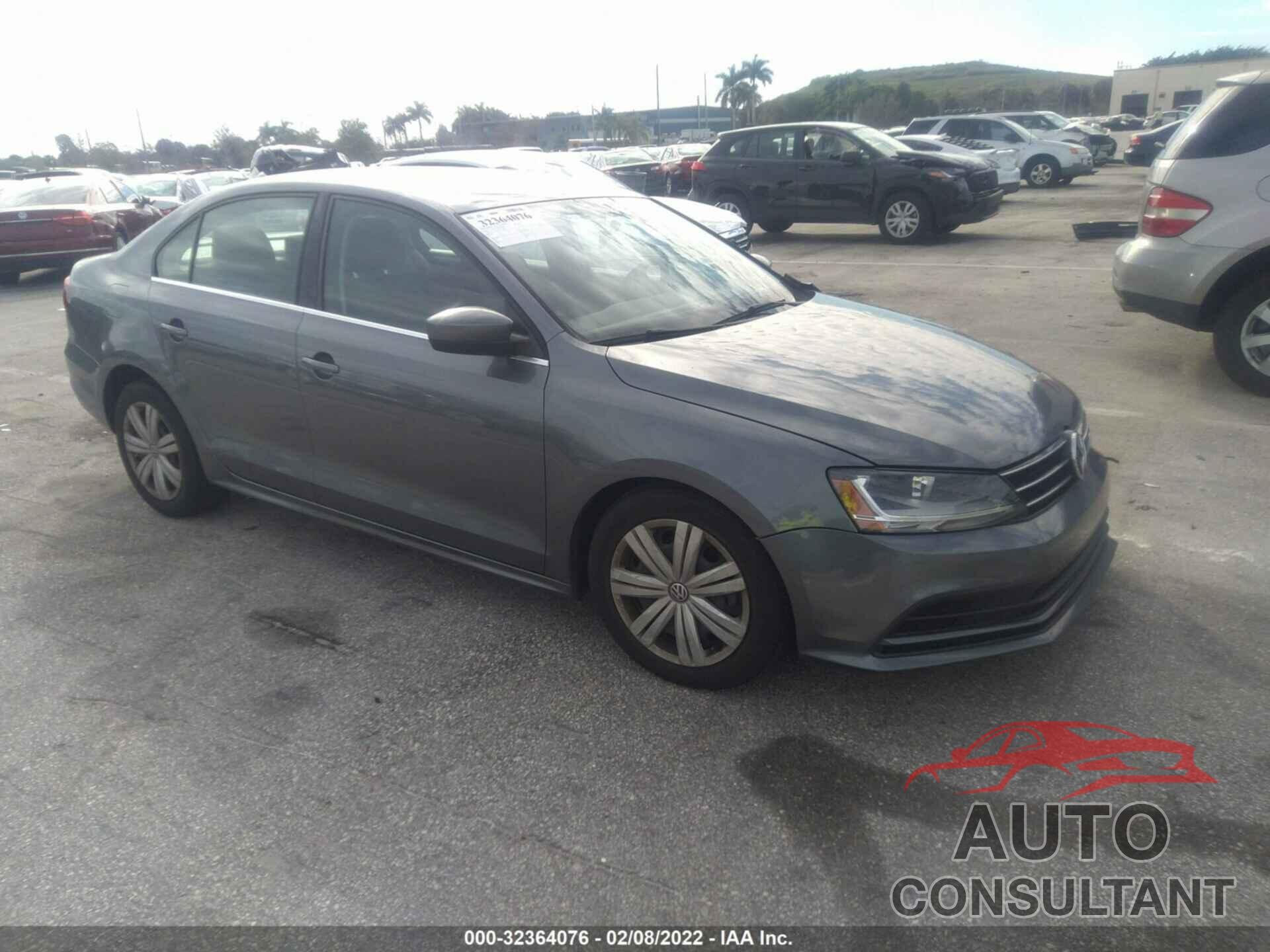 VOLKSWAGEN JETTA 2017 - 3VW2B7AJXHM347490