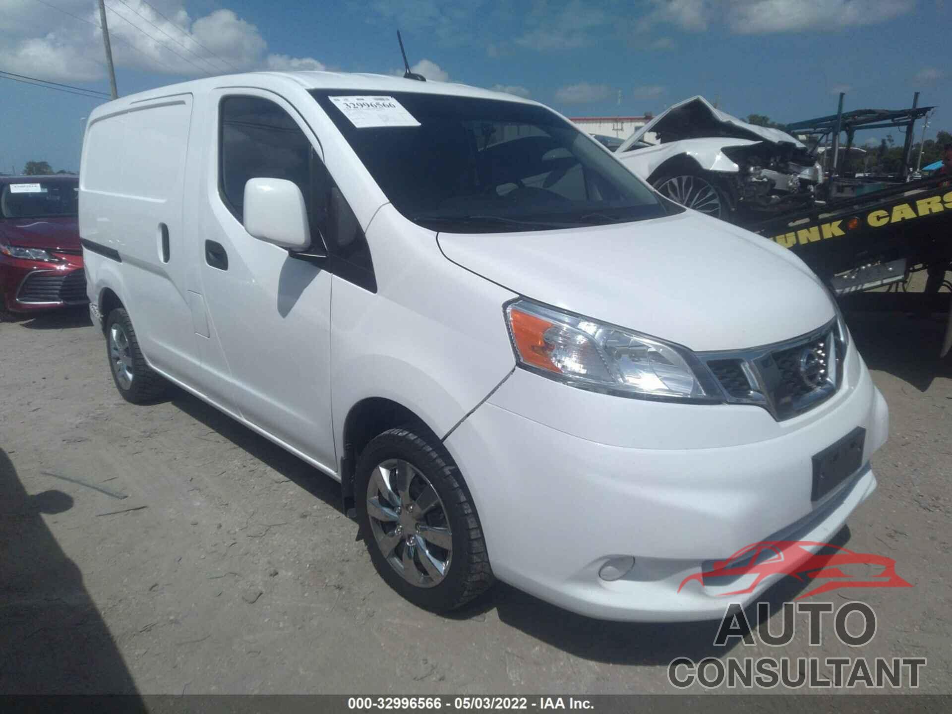 NISSAN NV200 COMPACT CARGO 2017 - 3N6CM0KNXHK711393