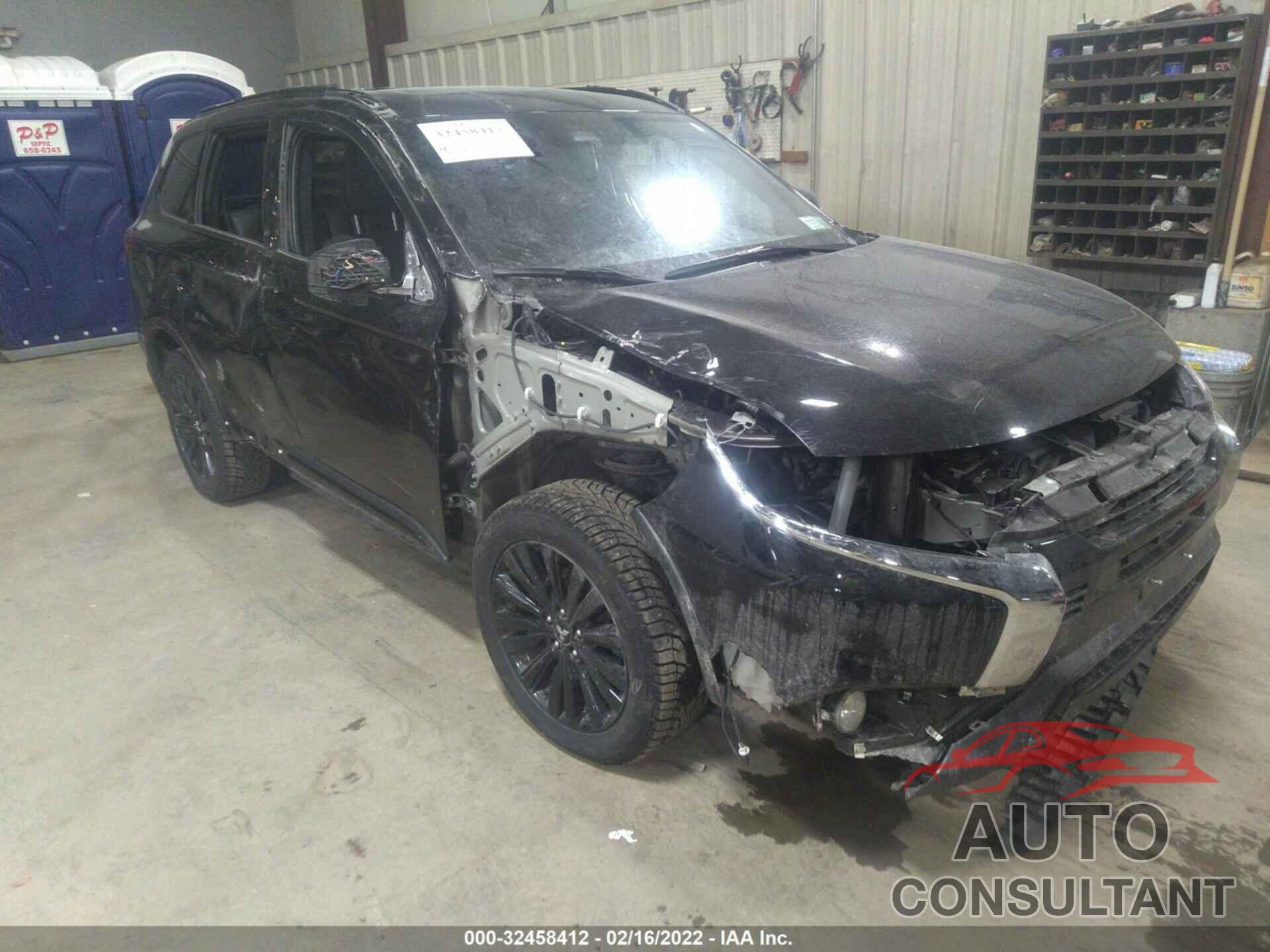 MITSUBISHI OUTLANDER 2020 - JA4AZ3A33LZ040054