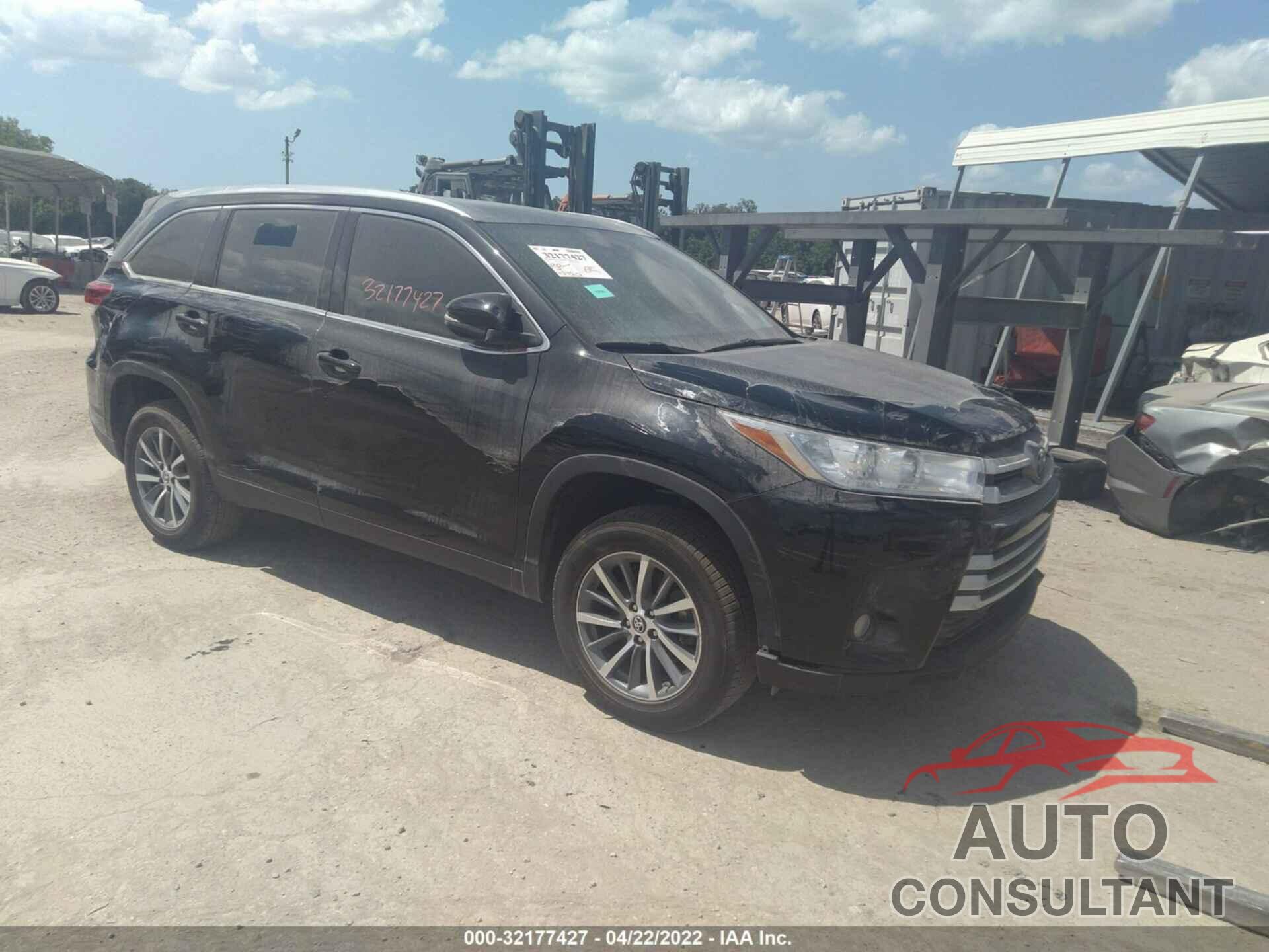 TOYOTA HIGHLANDER 2019 - 5TDKZRFH5KS573783
