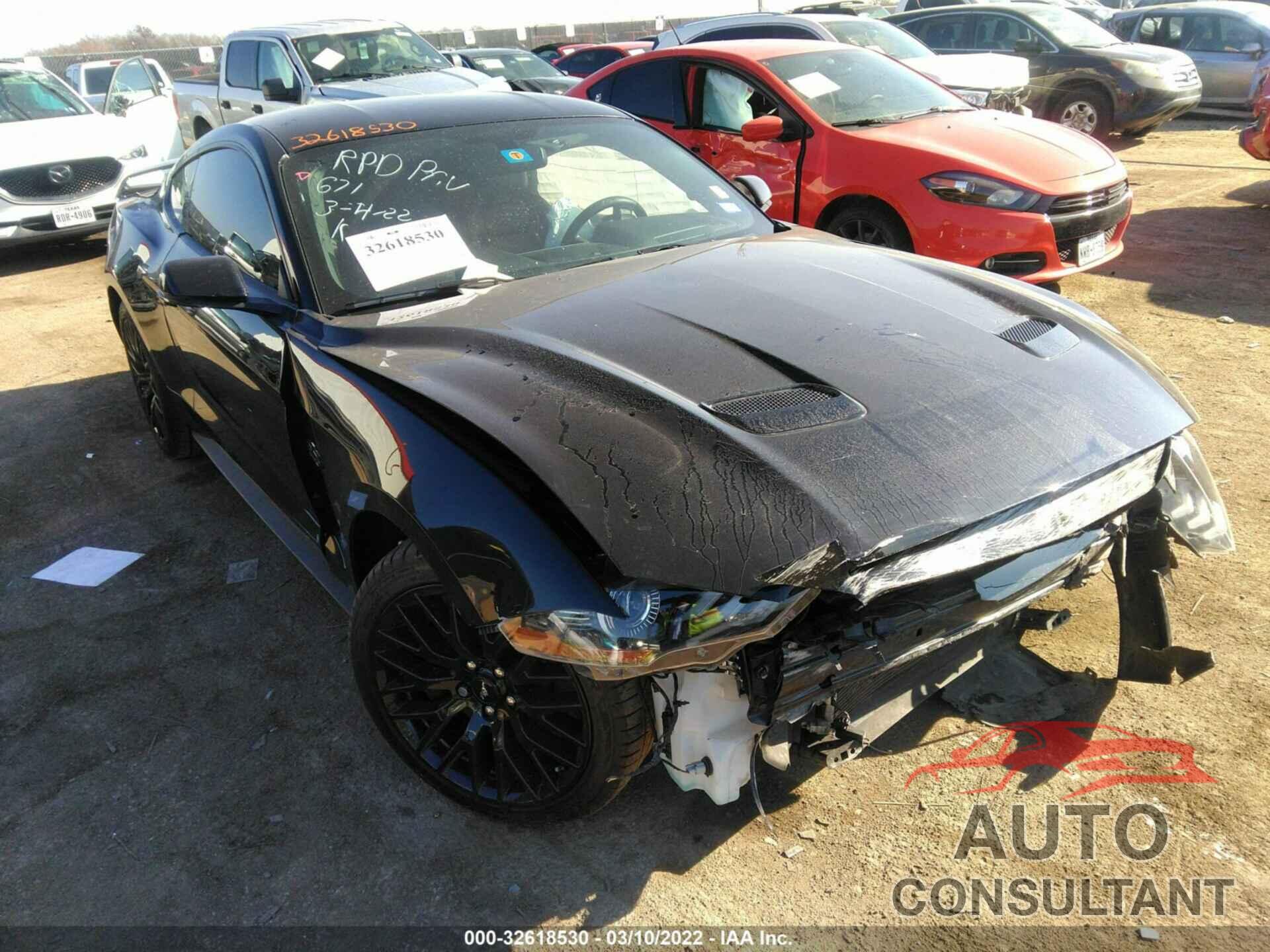 FORD MUSTANG 2019 - 1FA6P8CF4K5197478