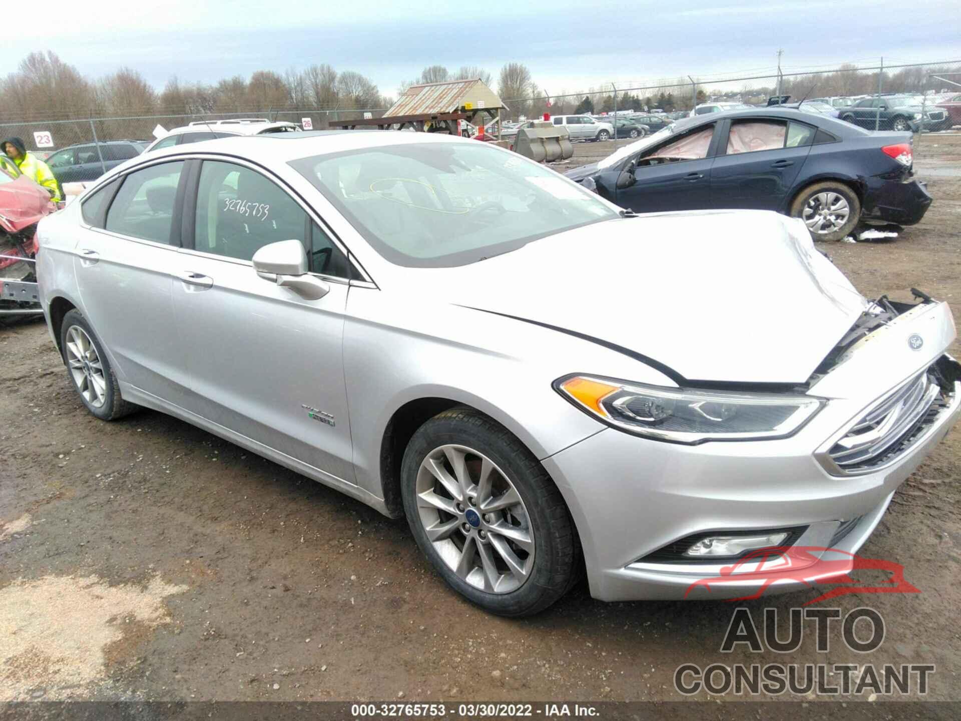 FORD FUSION ENERGI 2018 - 3FA6P0SU2JR106012