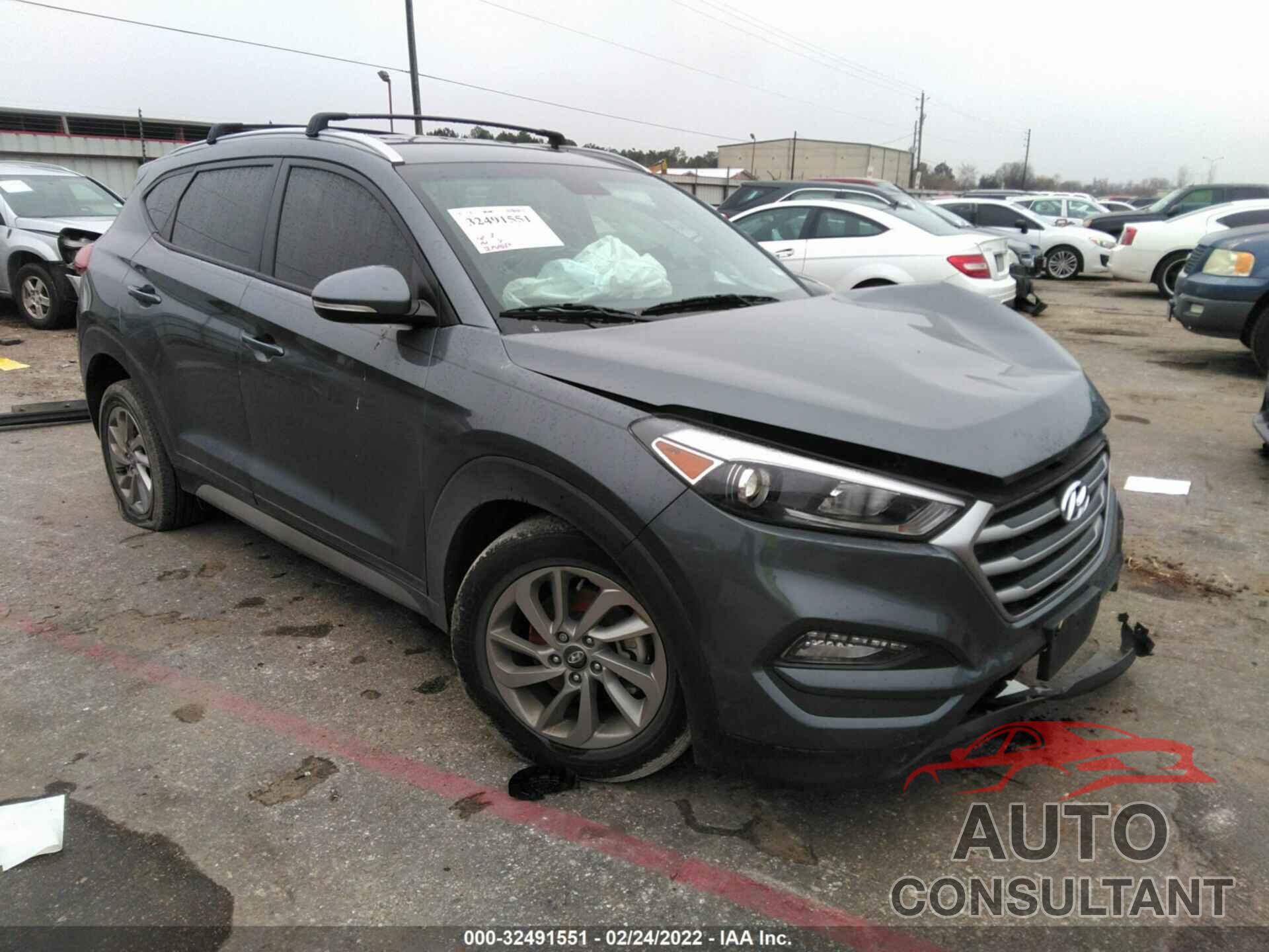 HYUNDAI TUCSON 2017 - KM8J33A49HU536704