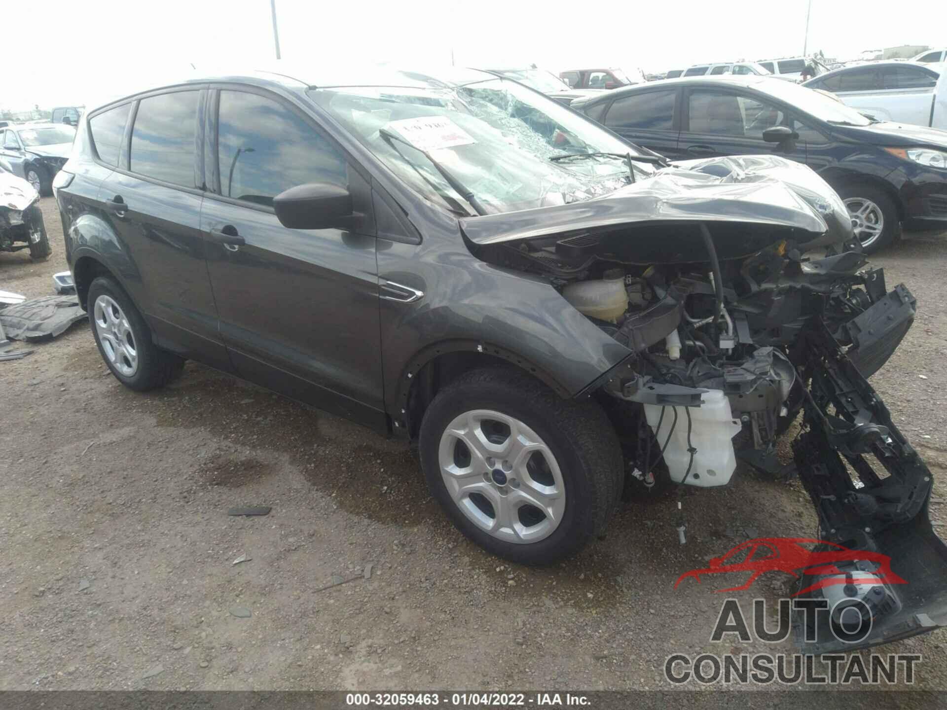 FORD ESCAPE 2017 - 1FMCU0F78HUA60940