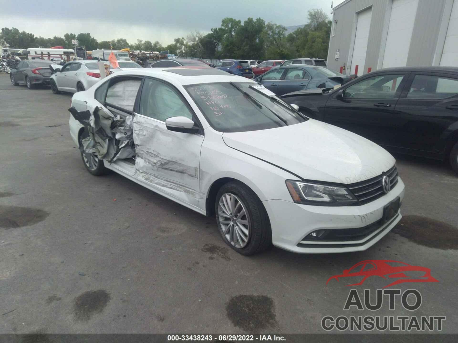 VOLKSWAGEN JETTA SEDAN 2016 - 3VWL07AJ6GM375103