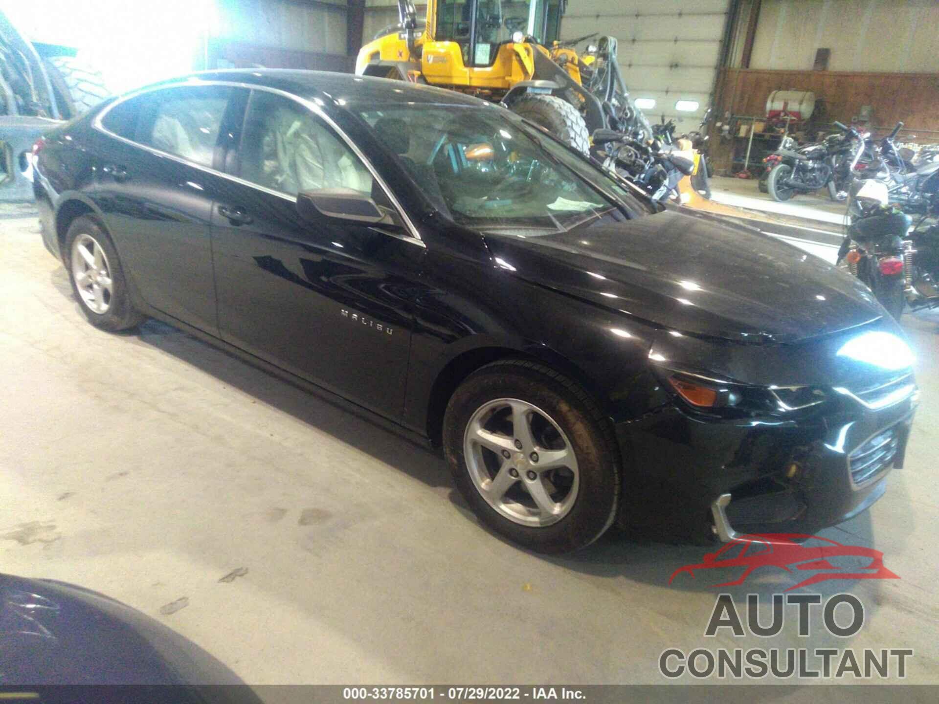 CHEVROLET MALIBU 2018 - 1G1ZB5ST0JF262906