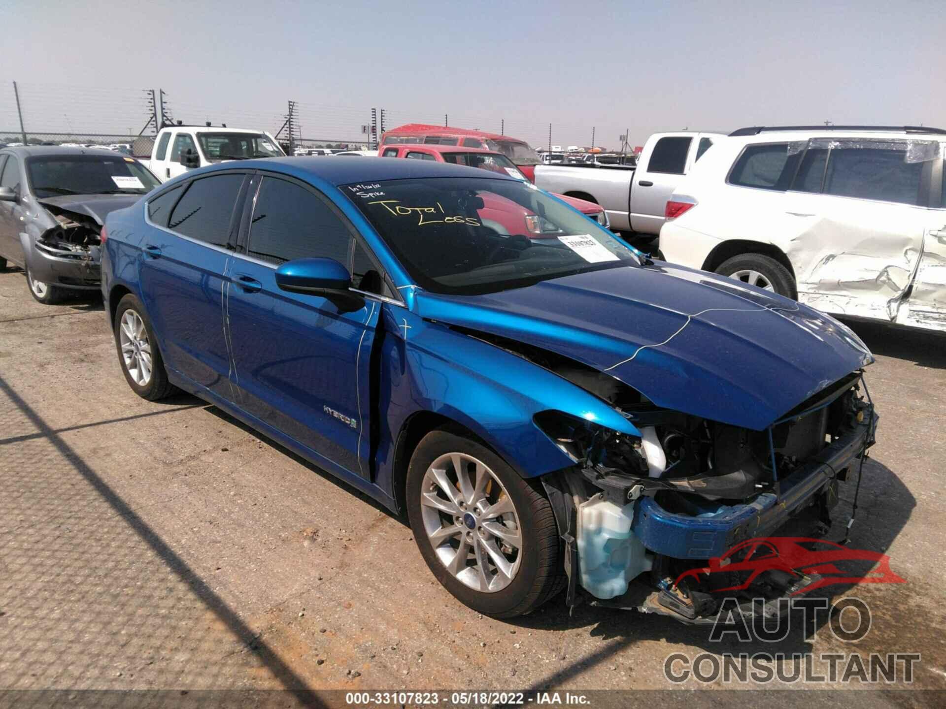 FORD FUSION 2017 - 3FA6P0LU5HR325944