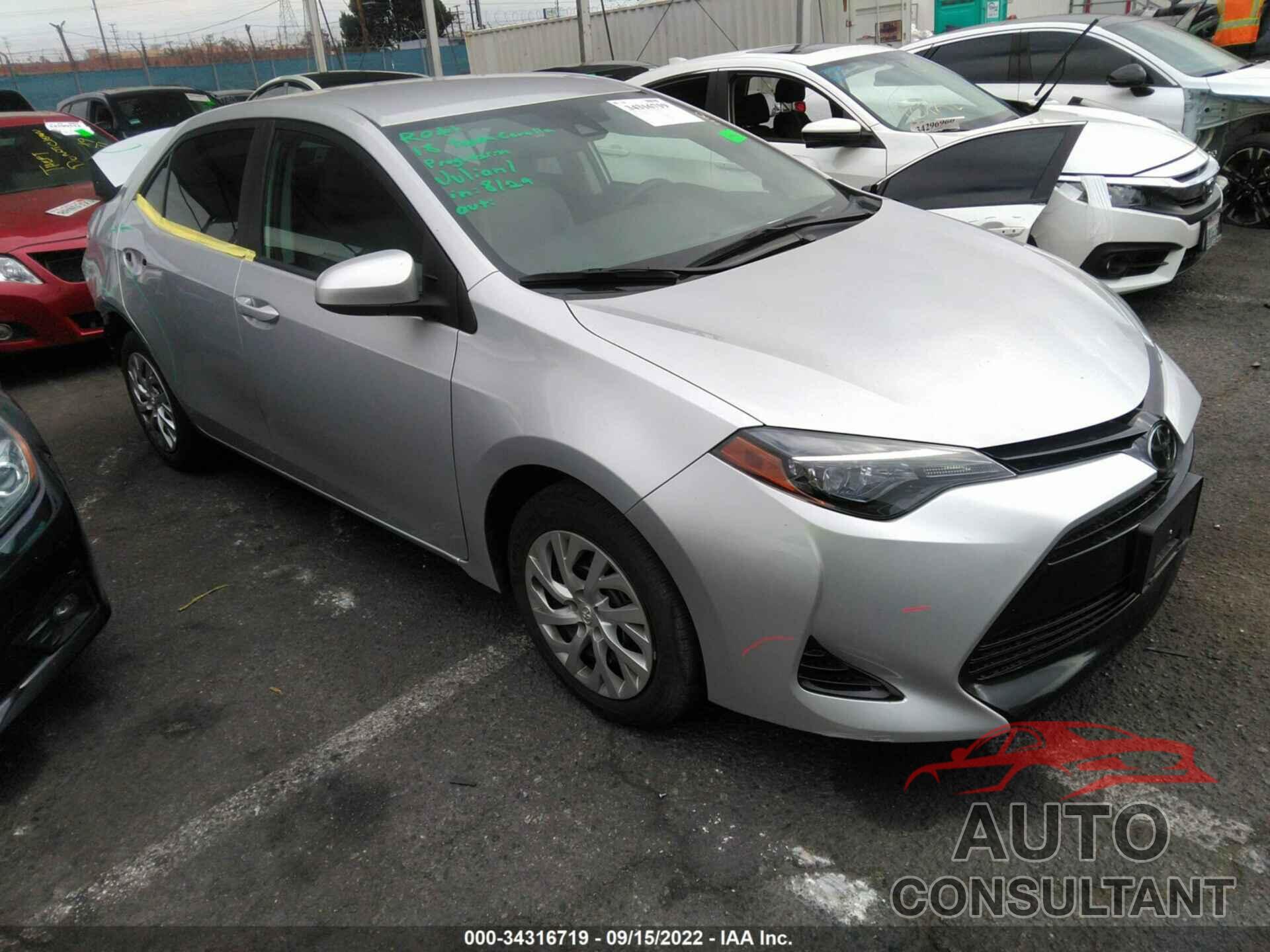 TOYOTA COROLLA 2018 - 5YFBURHE0JP746201
