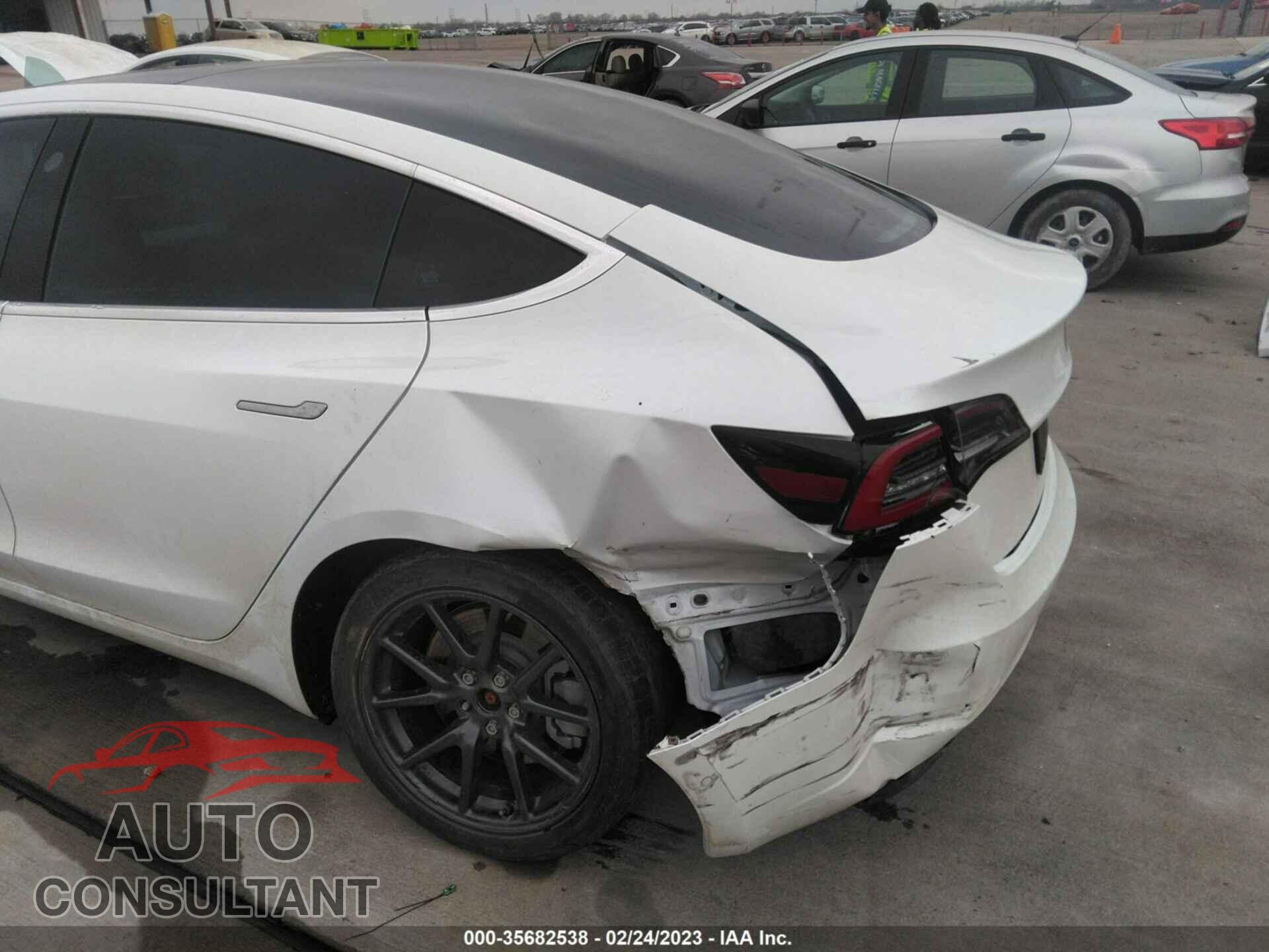 TESLA MODEL 3 2019 - 5YJ3E1EA3KF486149