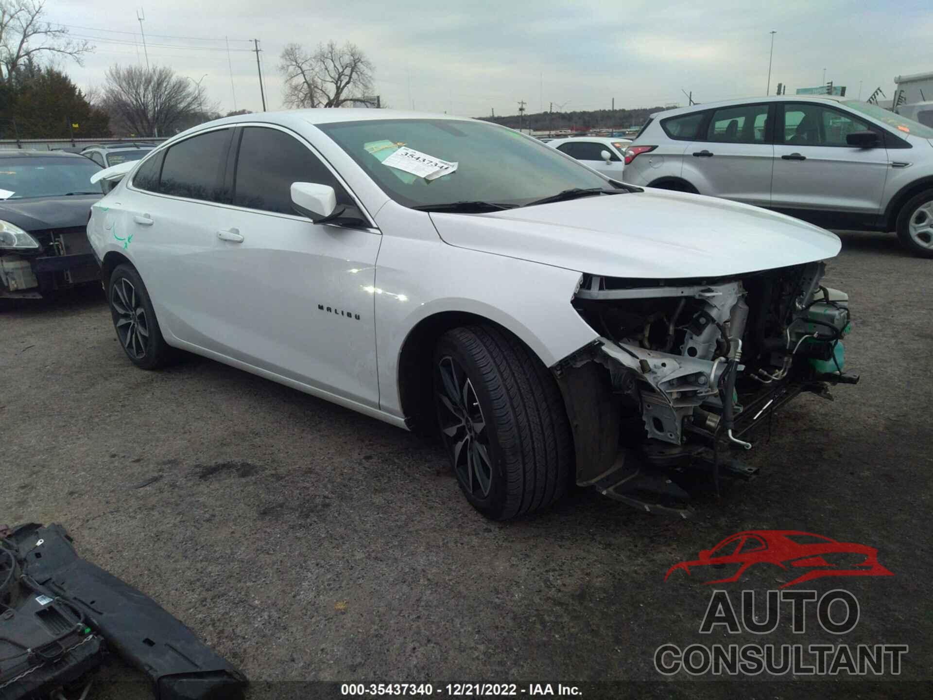 CHEVROLET MALIBU 2020 - 1G1ZG5ST4LF121454