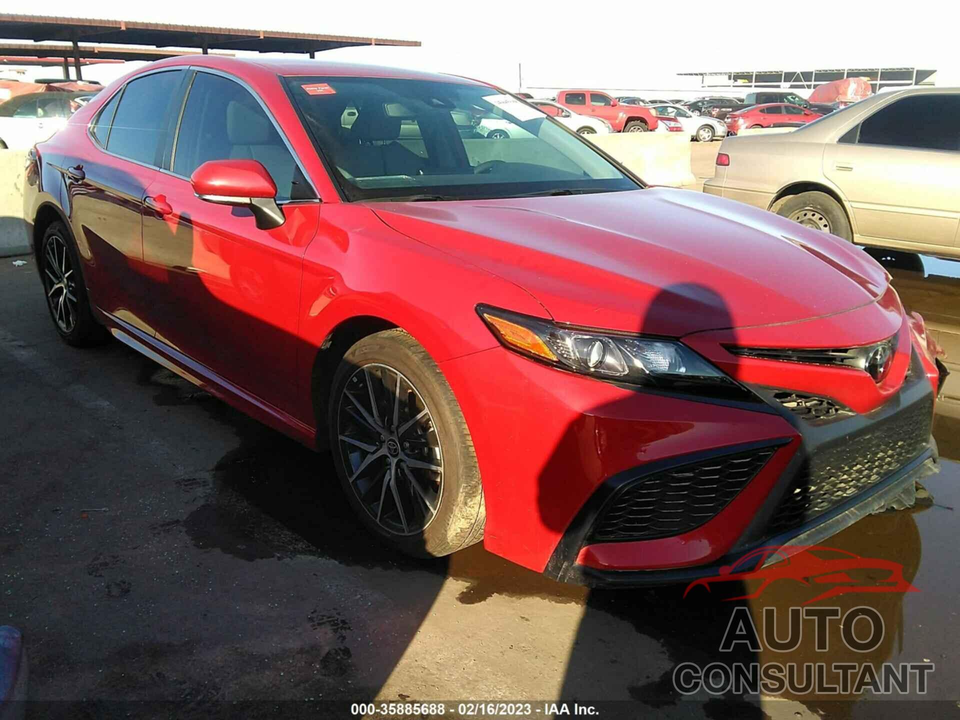 TOYOTA CAMRY 2022 - 4T1G11AKXNU043127