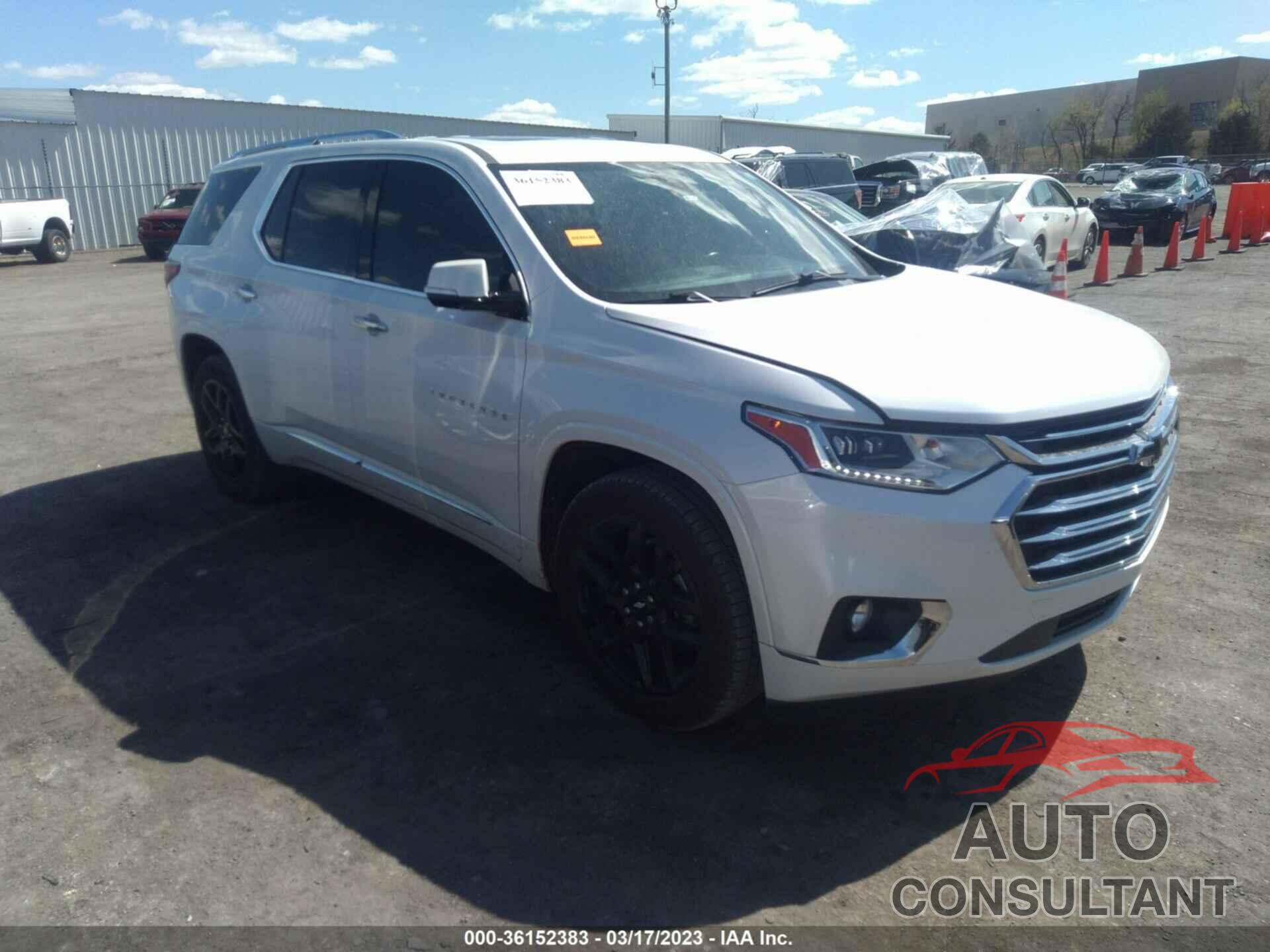 CHEVROLET TRAVERSE 2018 - 1GNEVKKW8JJ245801