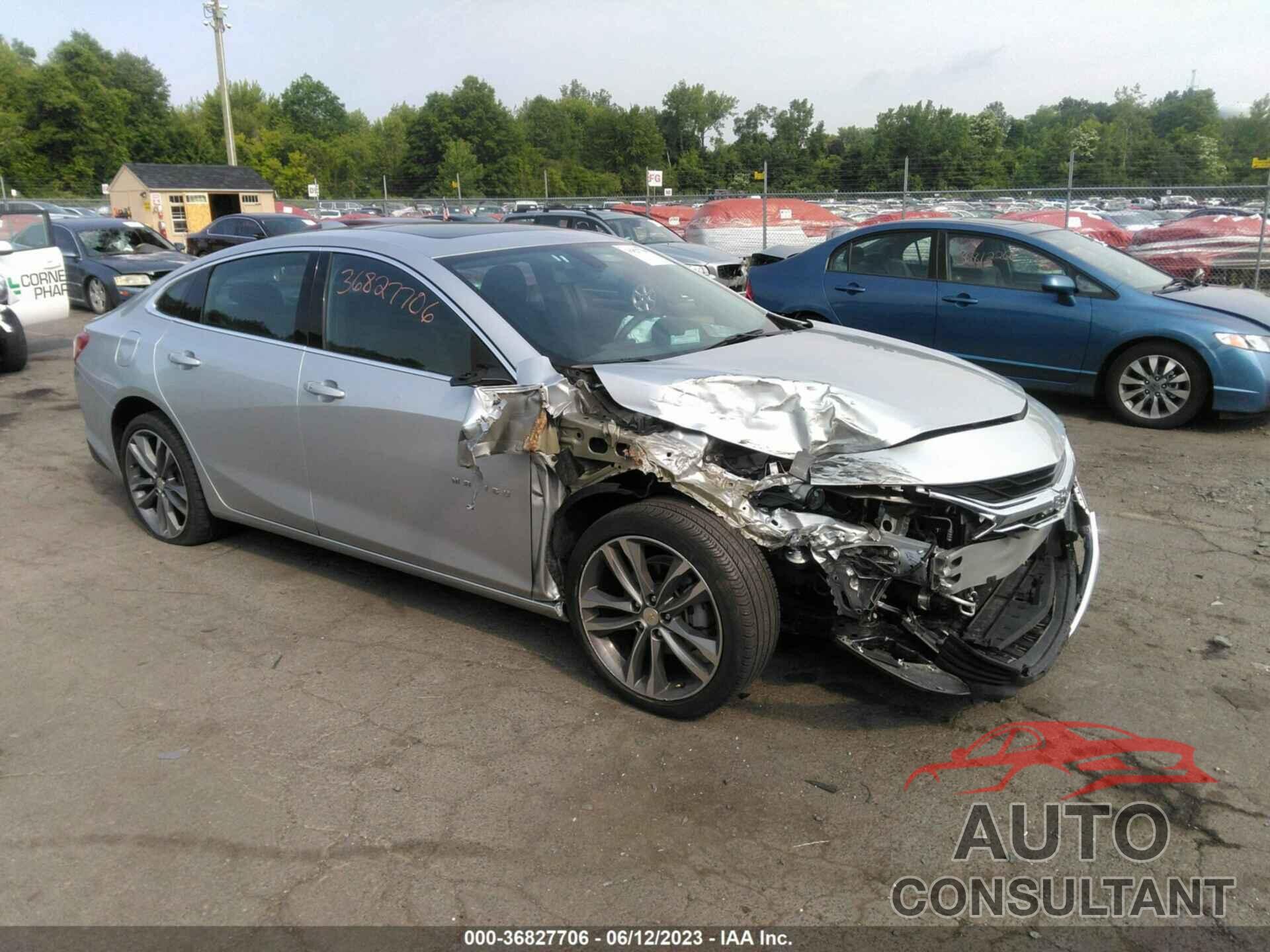 CHEVROLET MALIBU 2022 - 1G1ZD5ST2NF178330